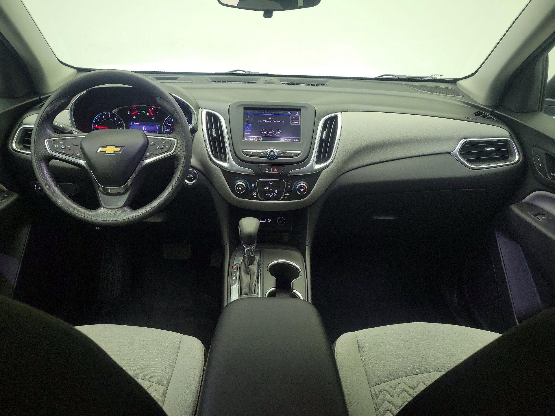 Thumbnail: 2022 Chevrolet Equinox - 9