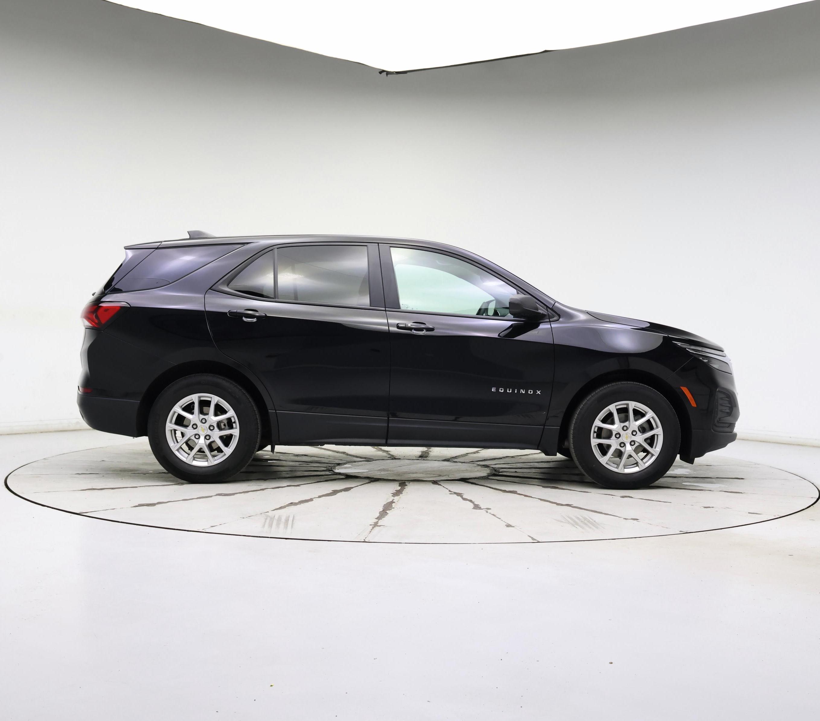 Thumbnail: 2022 Chevrolet Equinox - 7