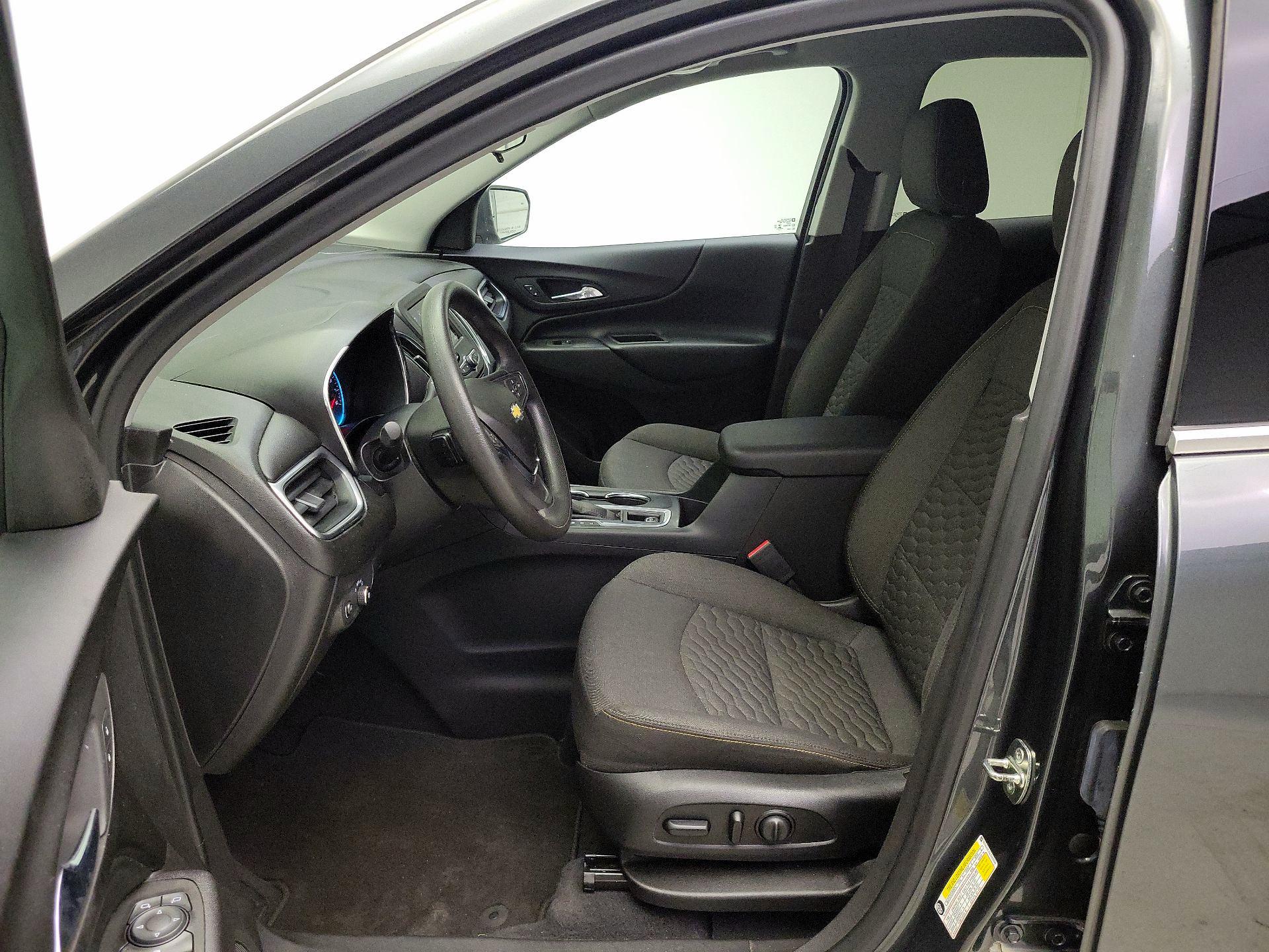 Thumbnail: 2020 Chevrolet Equinox - 11