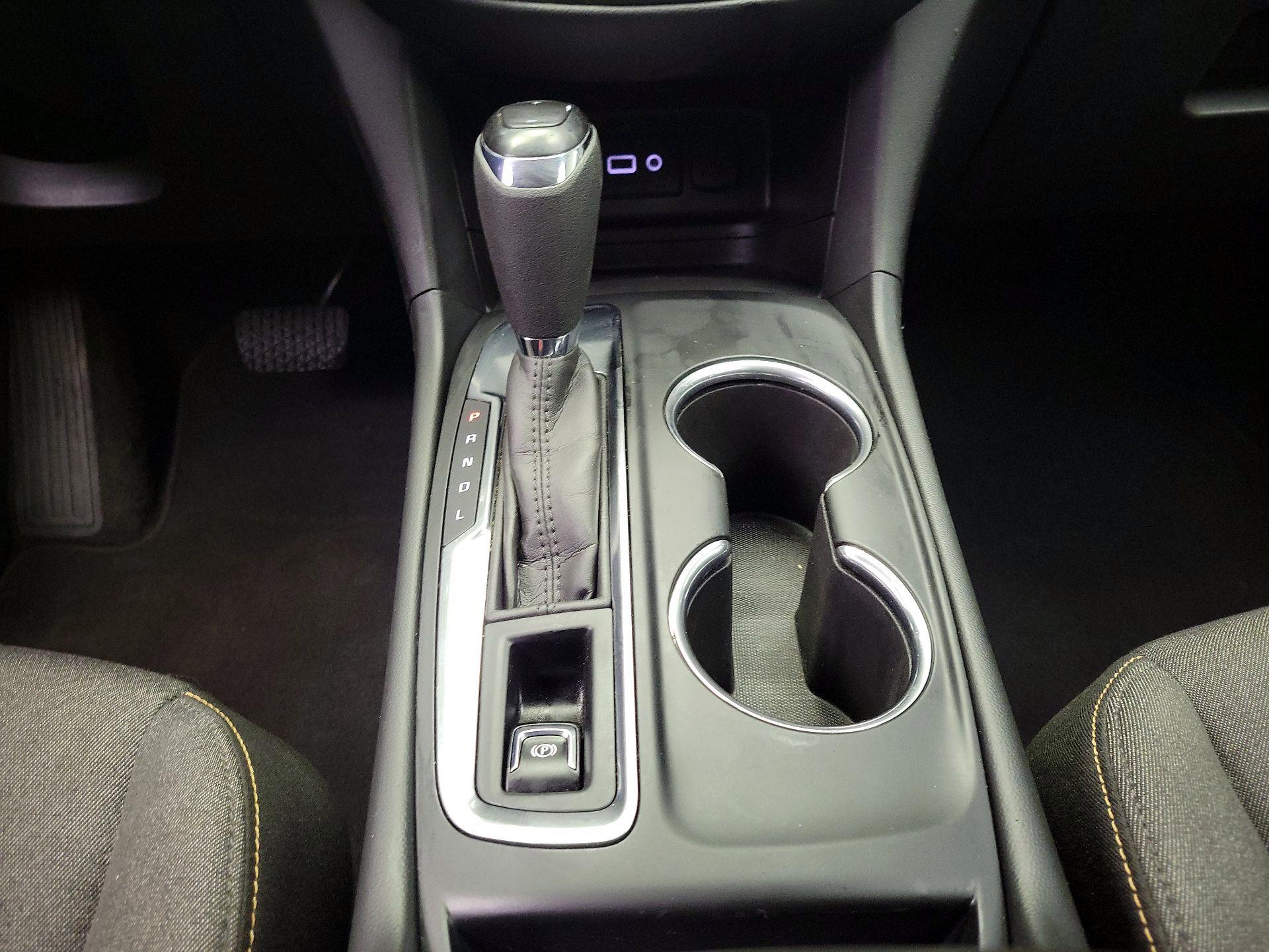 Thumbnail: 2020 Chevrolet Equinox - 17