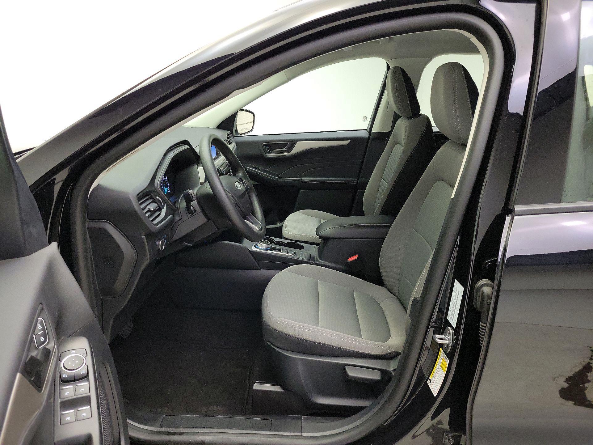 Thumbnail: 2022 Ford Escape - 11