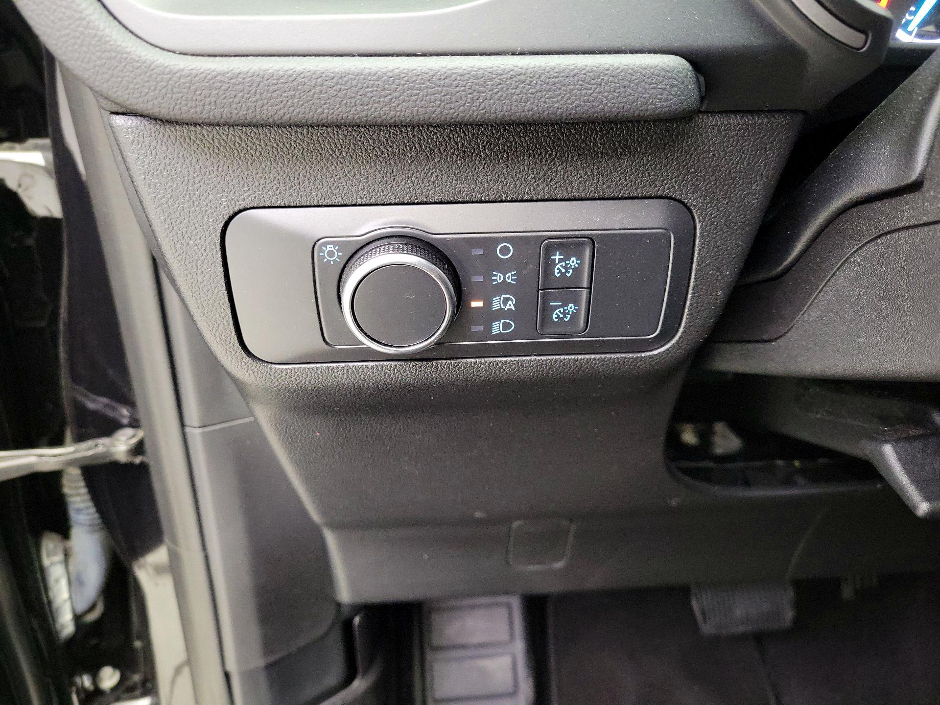 Thumbnail: 2022 Ford Escape - 13