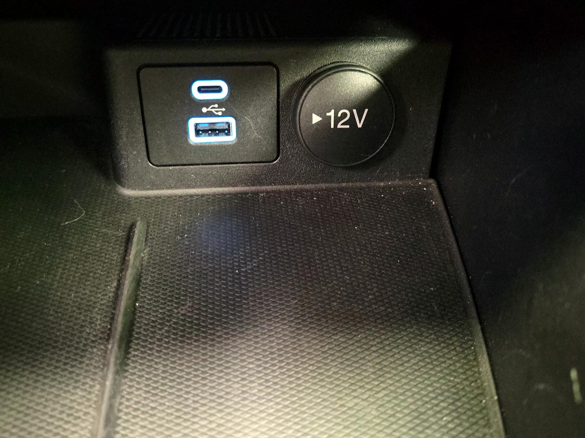 Thumbnail: 2022 Ford Escape - 18