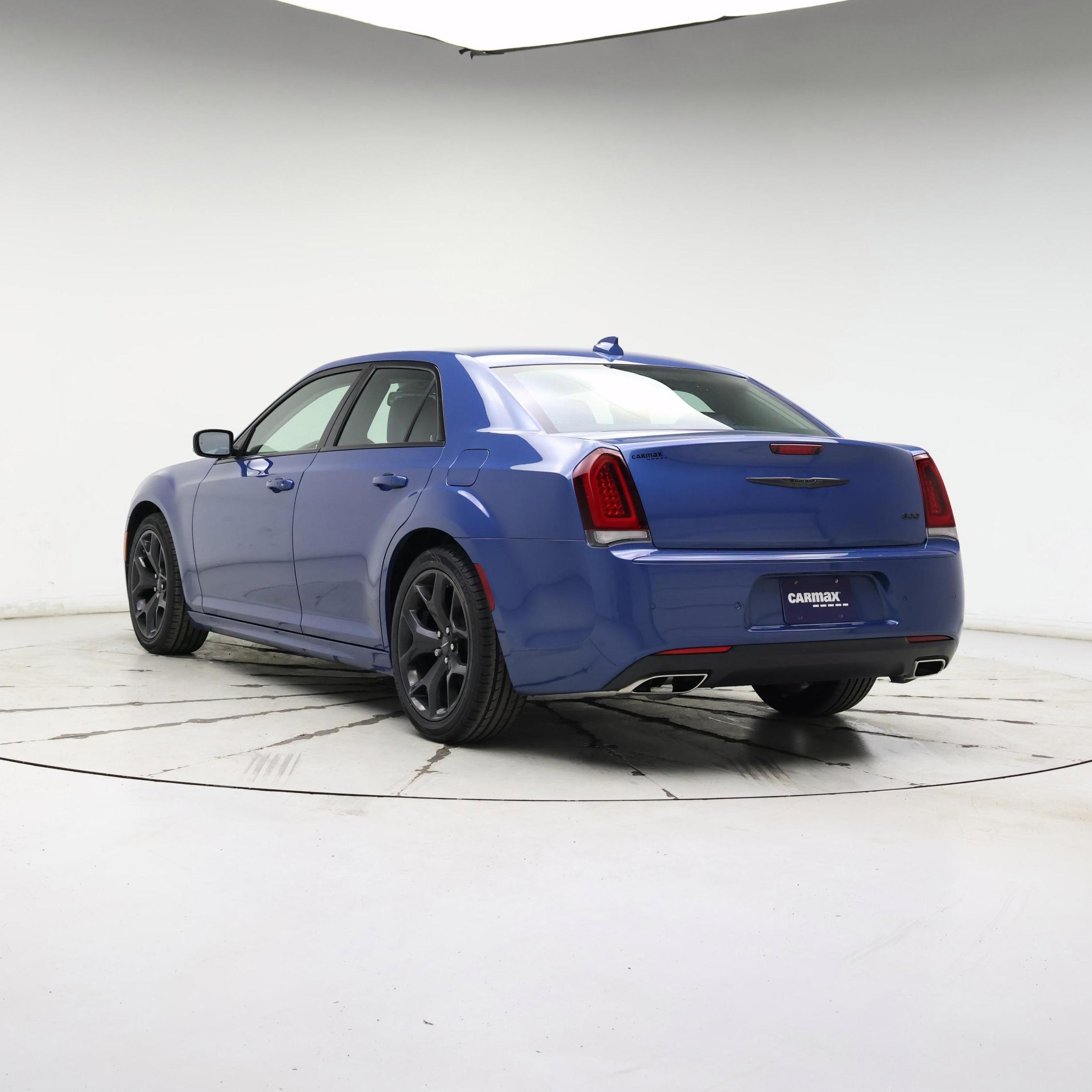 Thumbnail: 2022 Chrysler 300 - 2