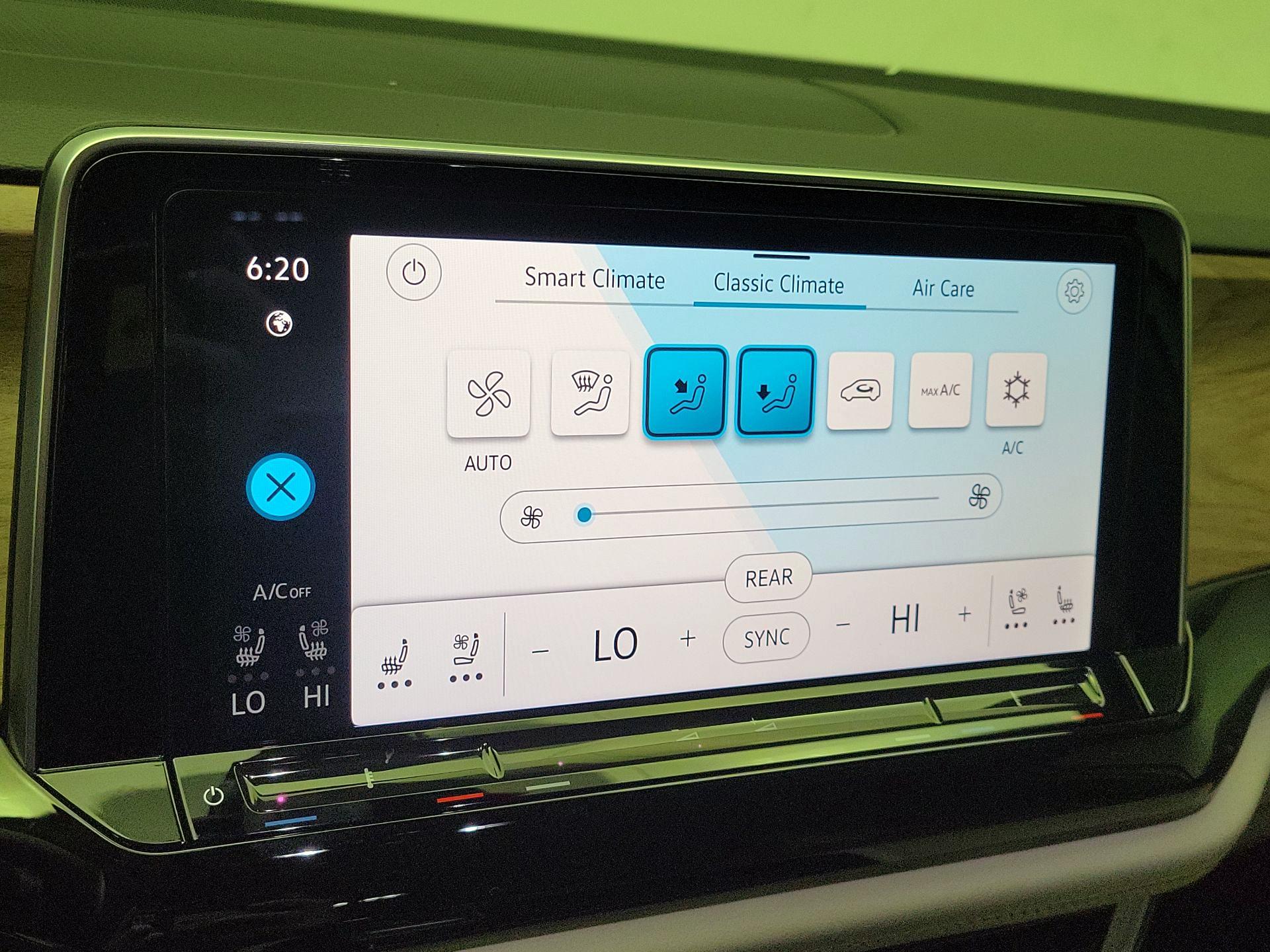 Thumbnail: 2024 Volkswagen Atlas - 16