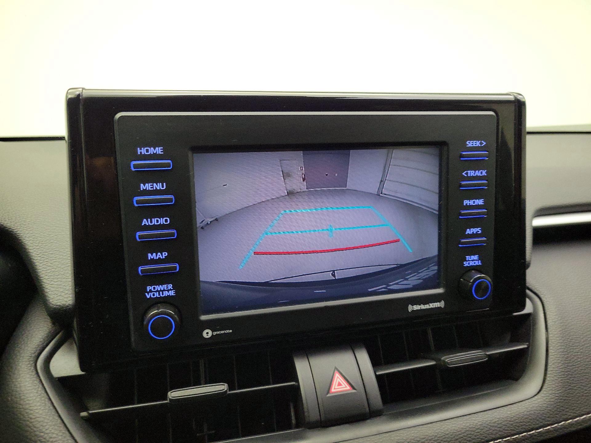 Thumbnail: 2020 Toyota RAV4 - 14