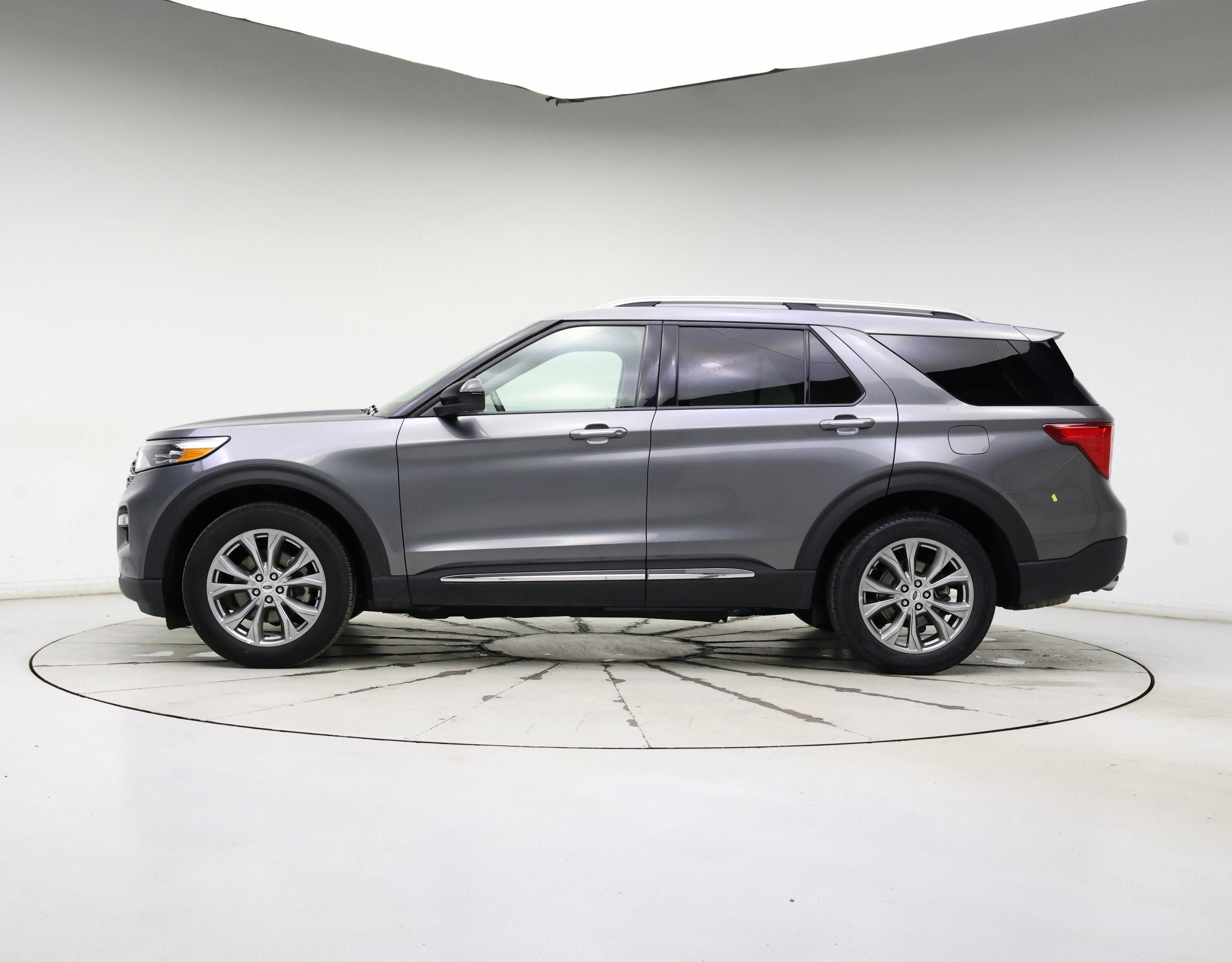 Thumbnail: 2023 Ford Explorer - 3