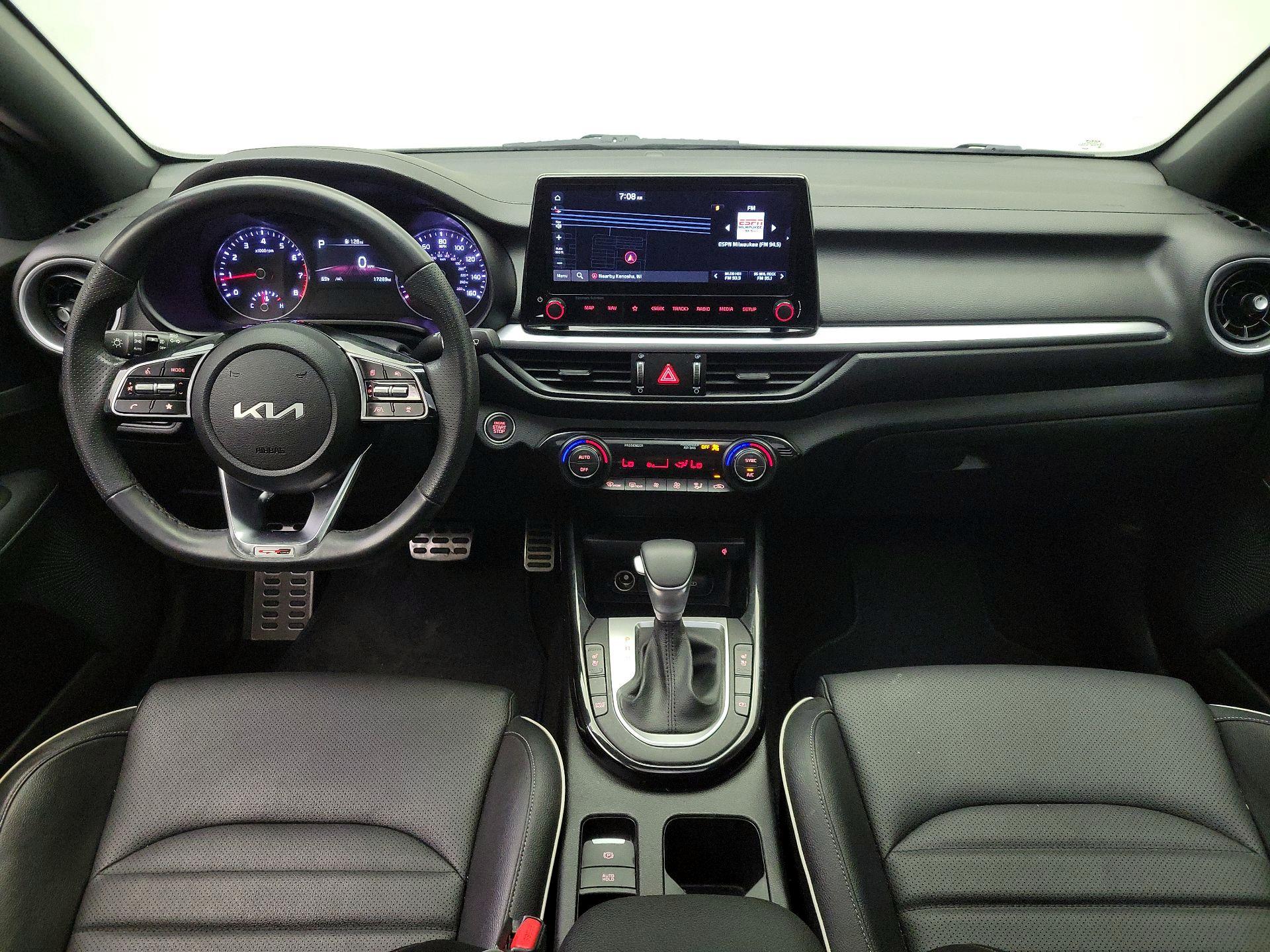 Thumbnail: 2024 Kia Forte - 9