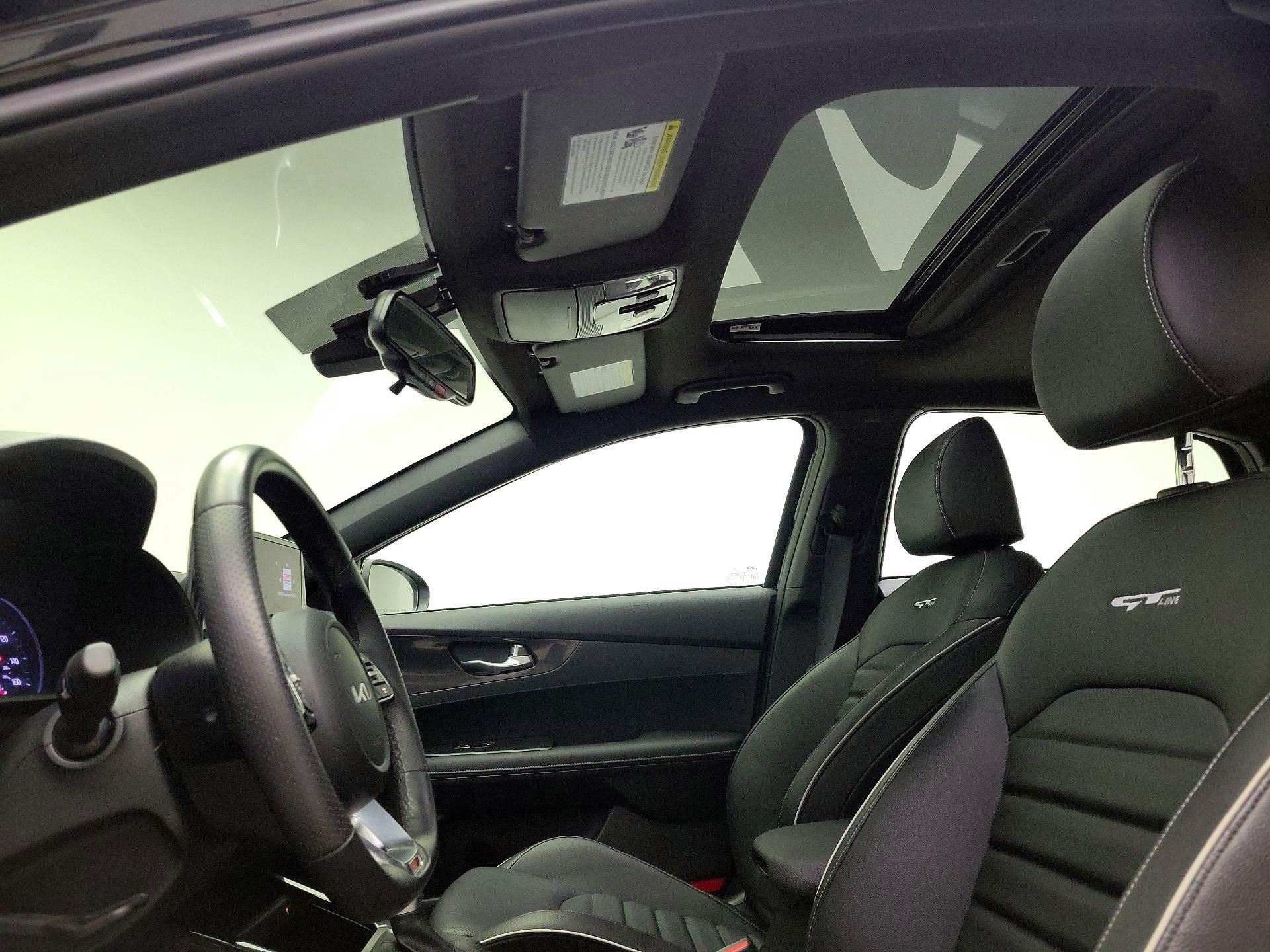 Thumbnail: 2024 Kia Forte - 20