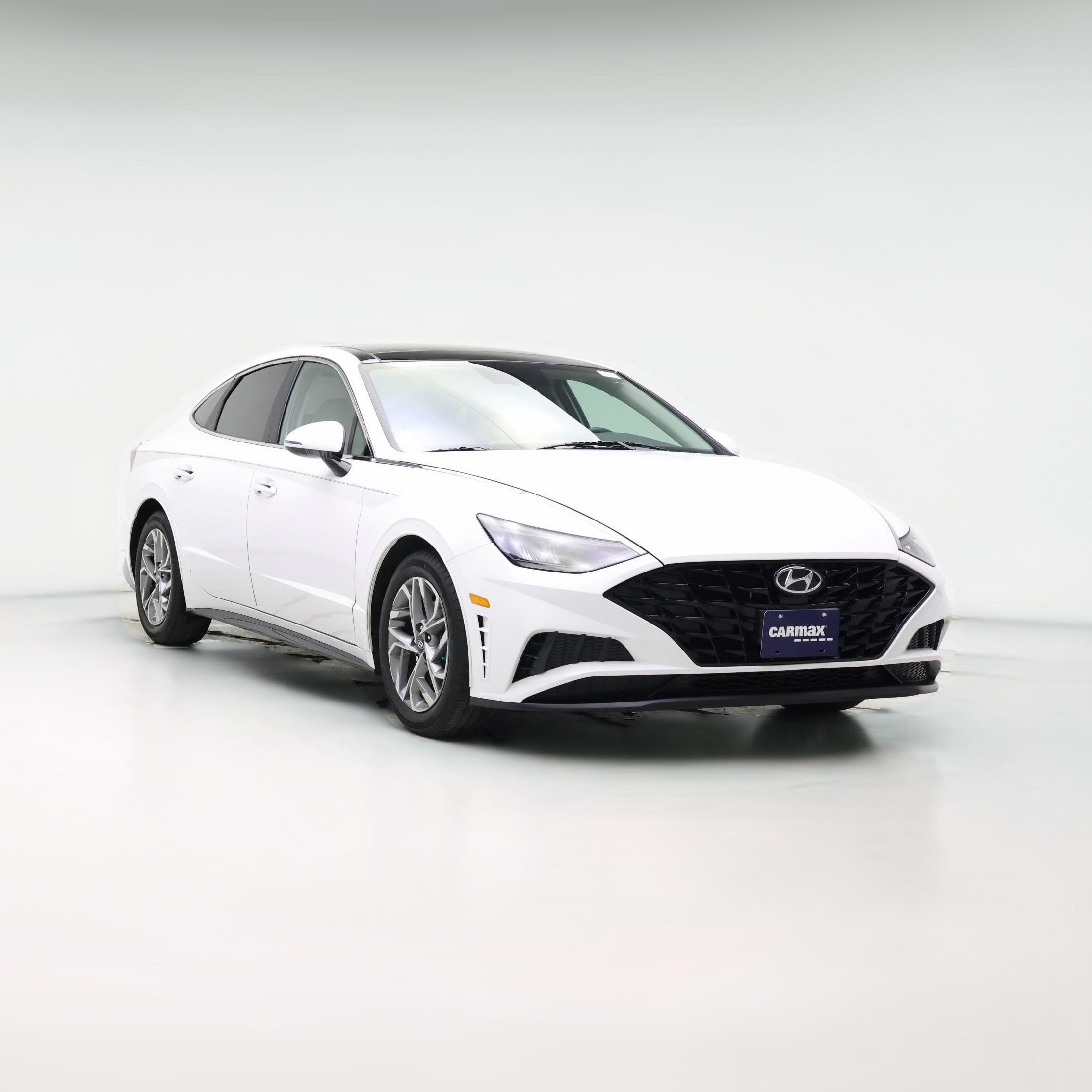 Thumbnail: 2023 Hyundai Sonata - 1