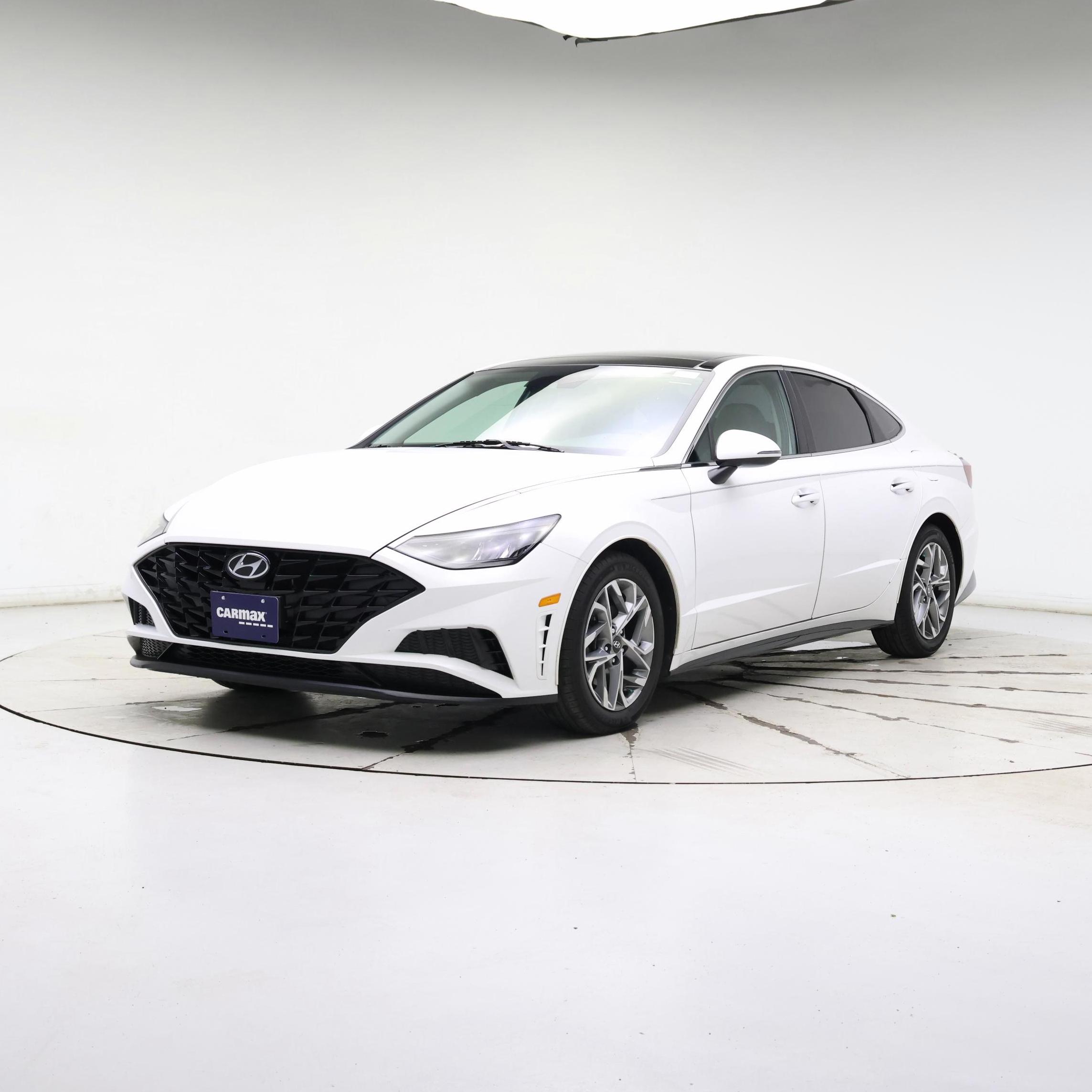 Thumbnail: 2023 Hyundai Sonata - 4