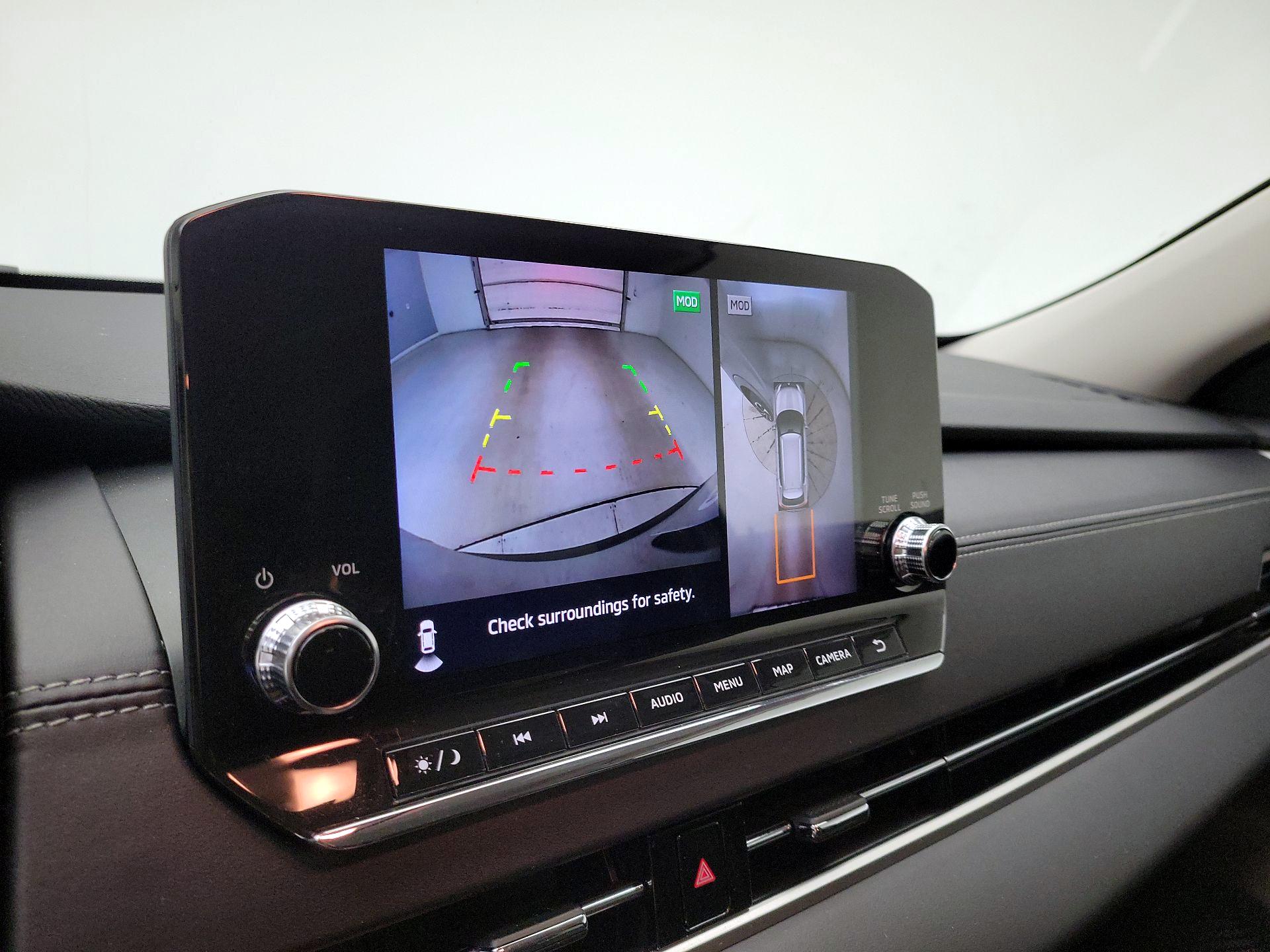 Thumbnail: 2024 Mitsubishi Outlander - 15