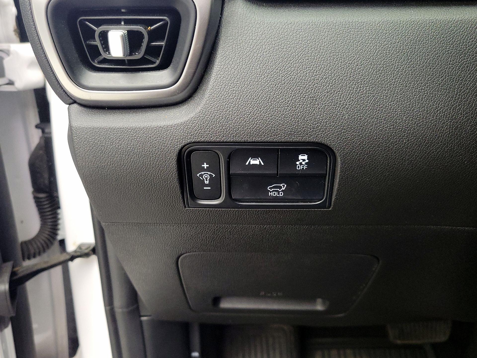 Thumbnail: 2023 Kia Sorento - 13