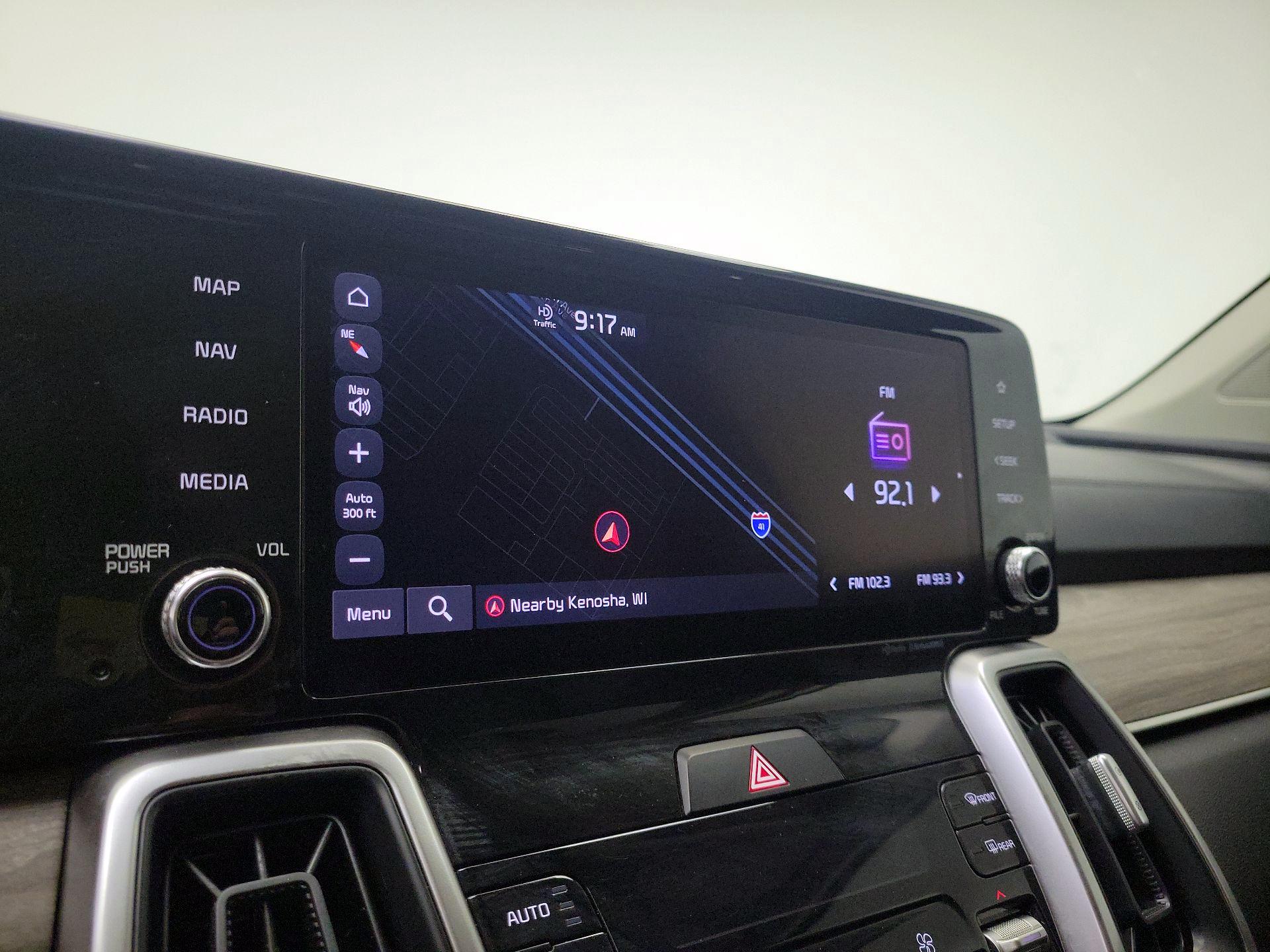 Thumbnail: 2023 Kia Sorento - 14