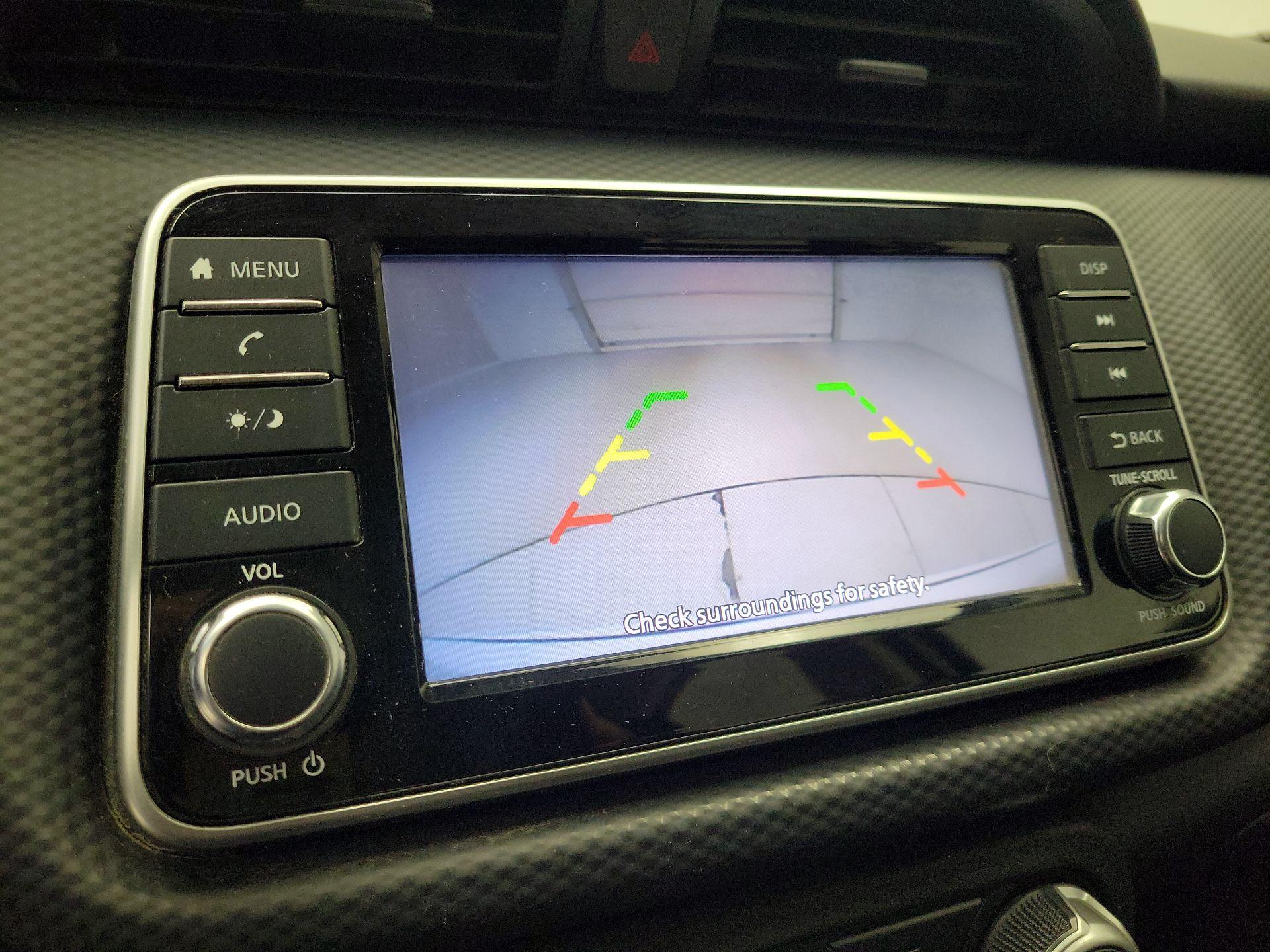 Thumbnail: 2021 Nissan Kicks - 14