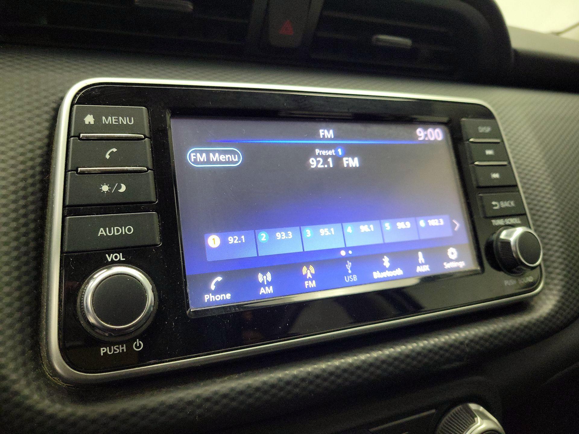 Thumbnail: 2021 Nissan Kicks - 15