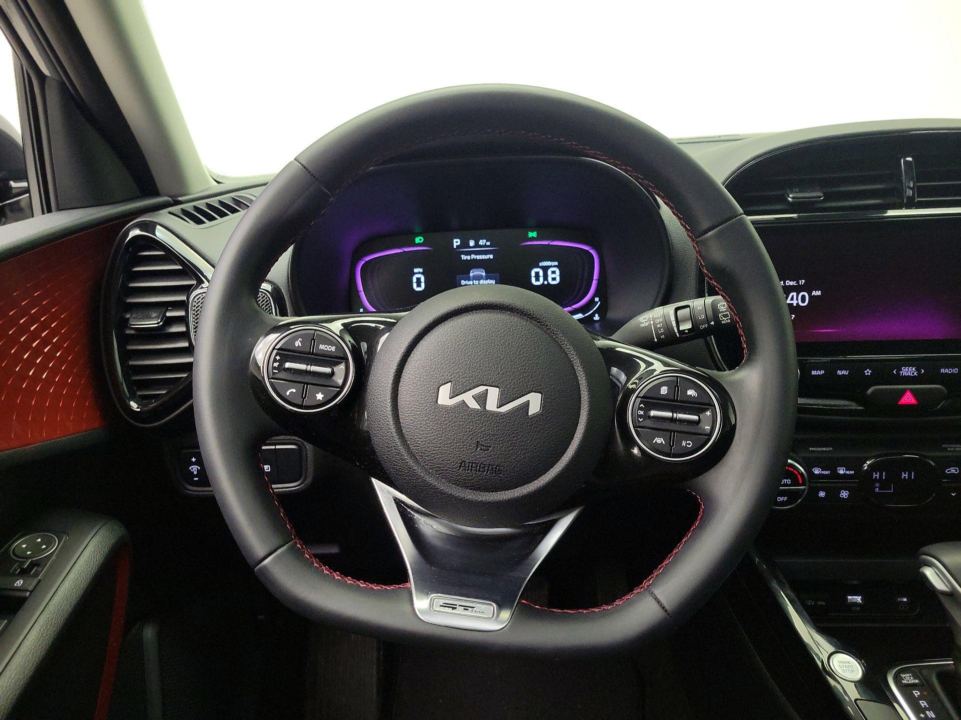 Thumbnail: 2023 Kia Soul - 10