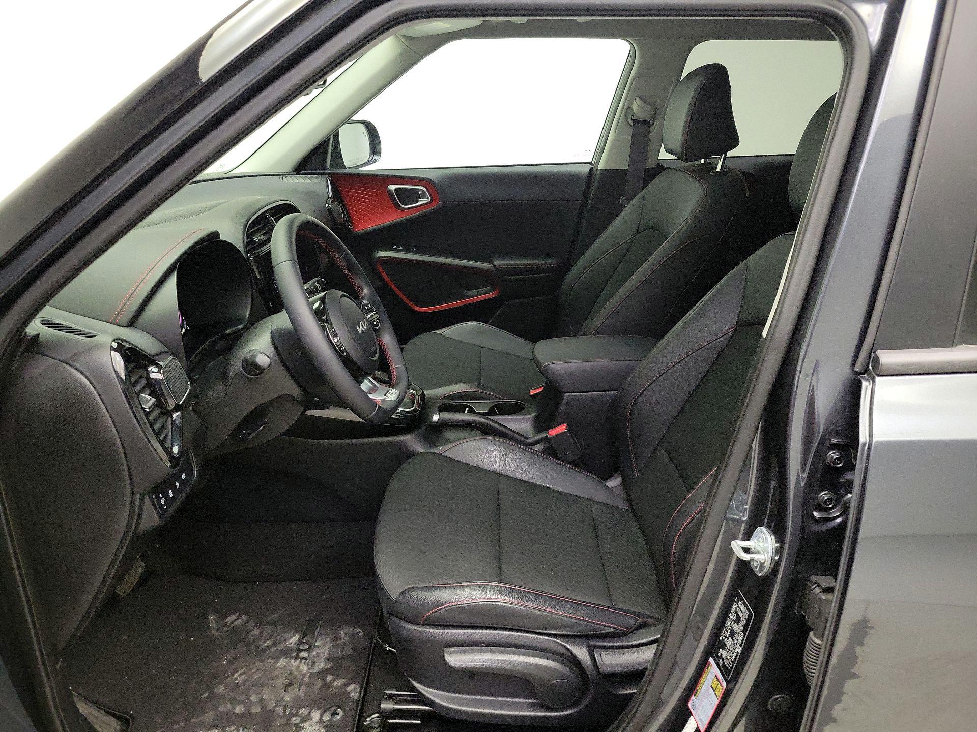 Thumbnail: 2023 Kia Soul - 11