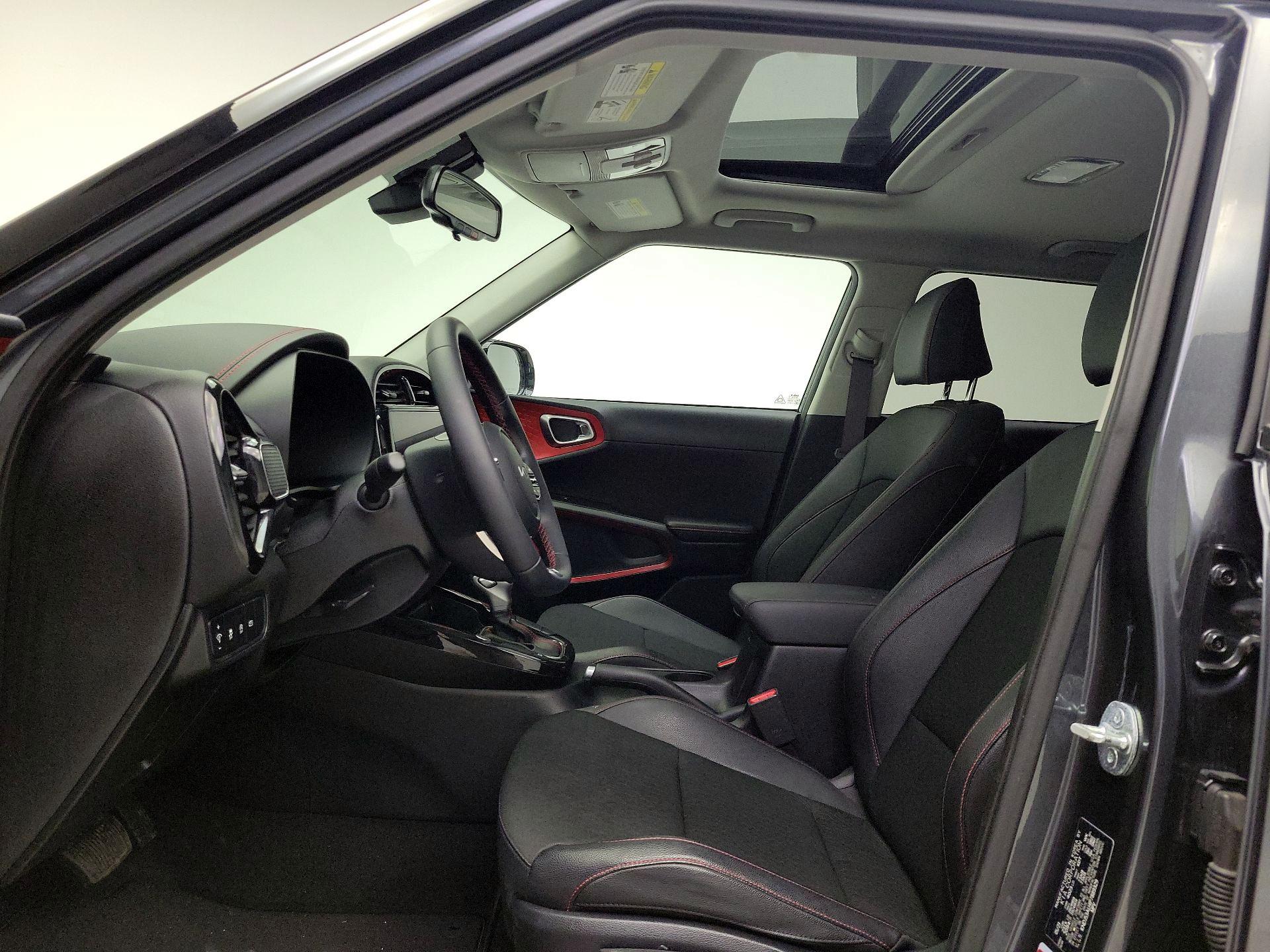 Thumbnail: 2023 Kia Soul - 20