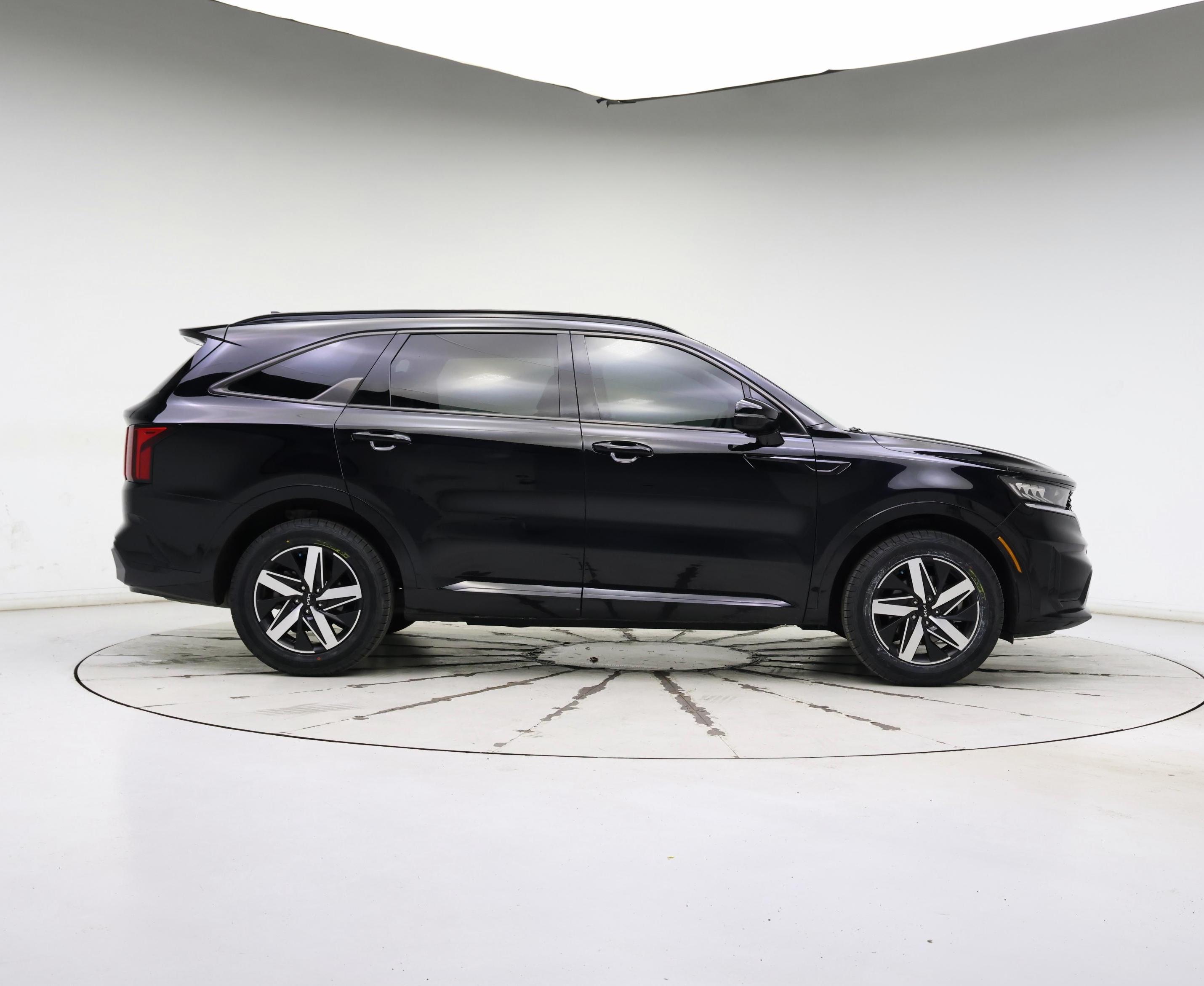 Thumbnail: 2023 Kia Sorento - 7