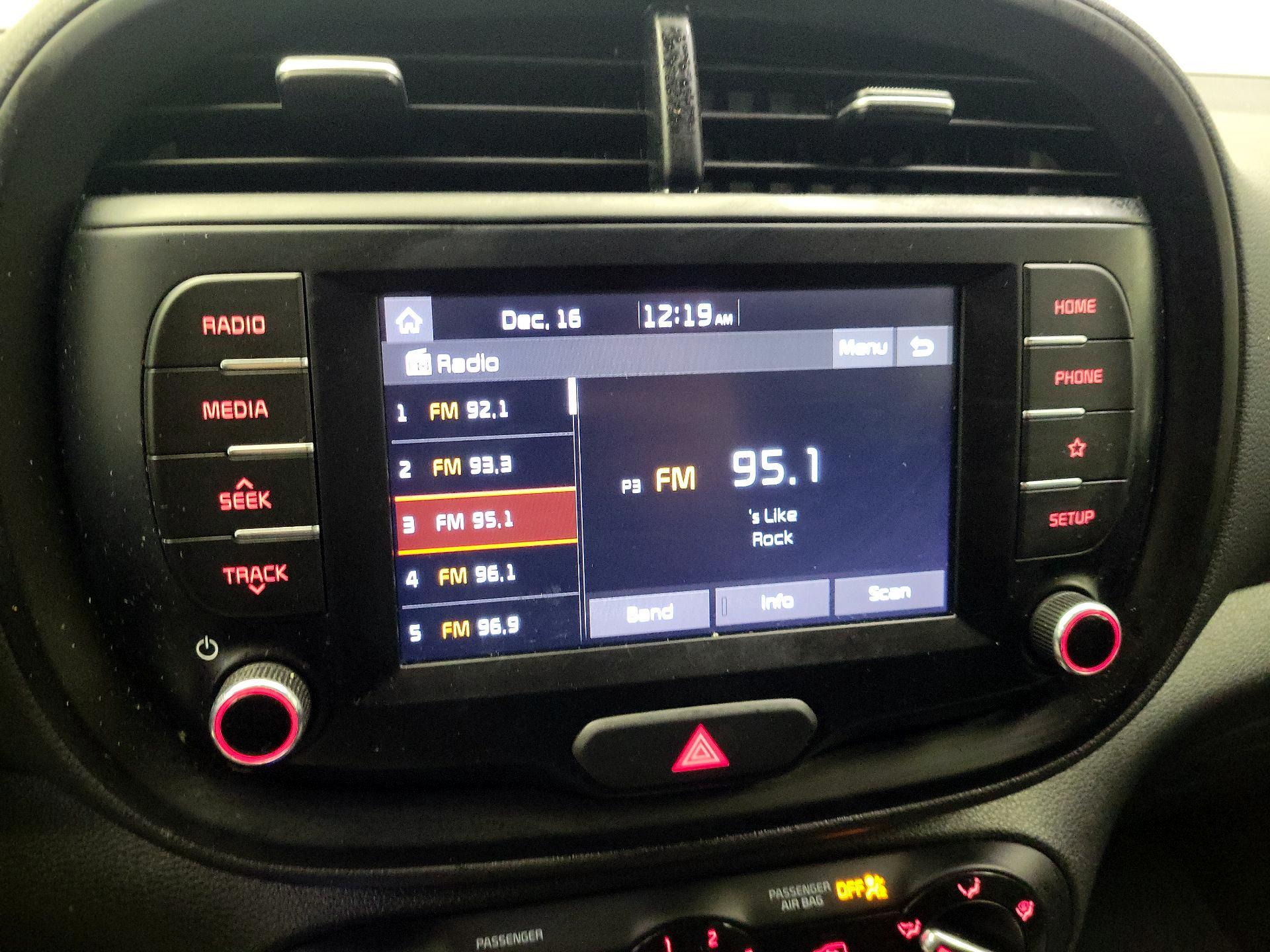 Thumbnail: 2021 Kia Soul - 15