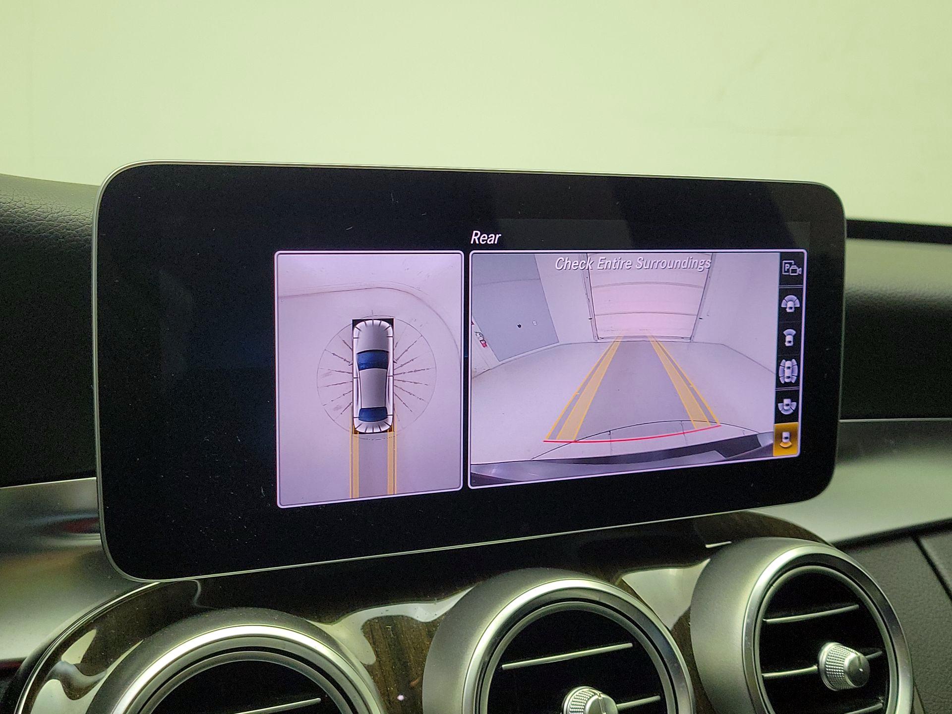 Thumbnail: 2020 Mercedes-Benz C-Class - 15