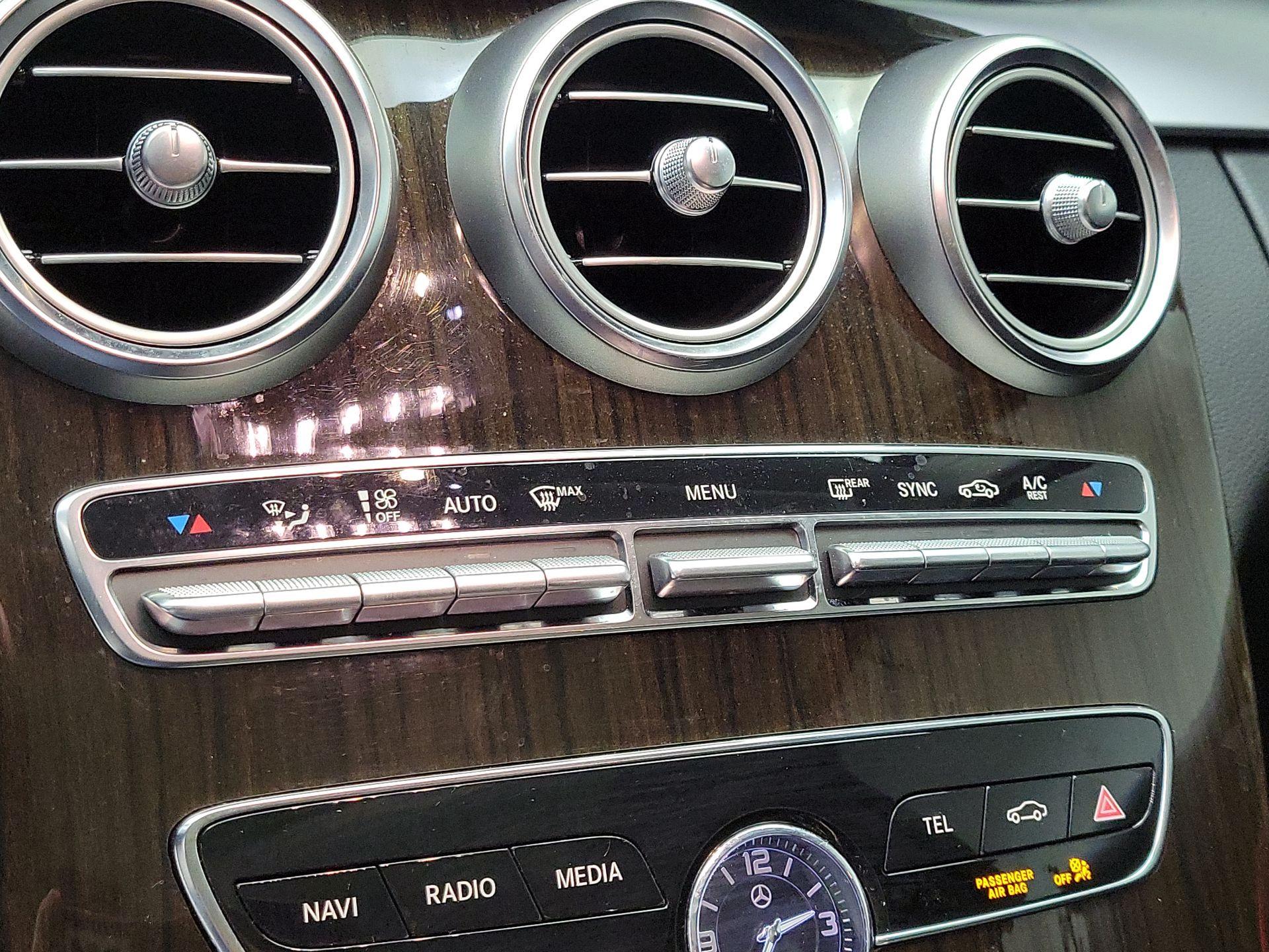 Thumbnail: 2020 Mercedes-Benz C-Class - 17