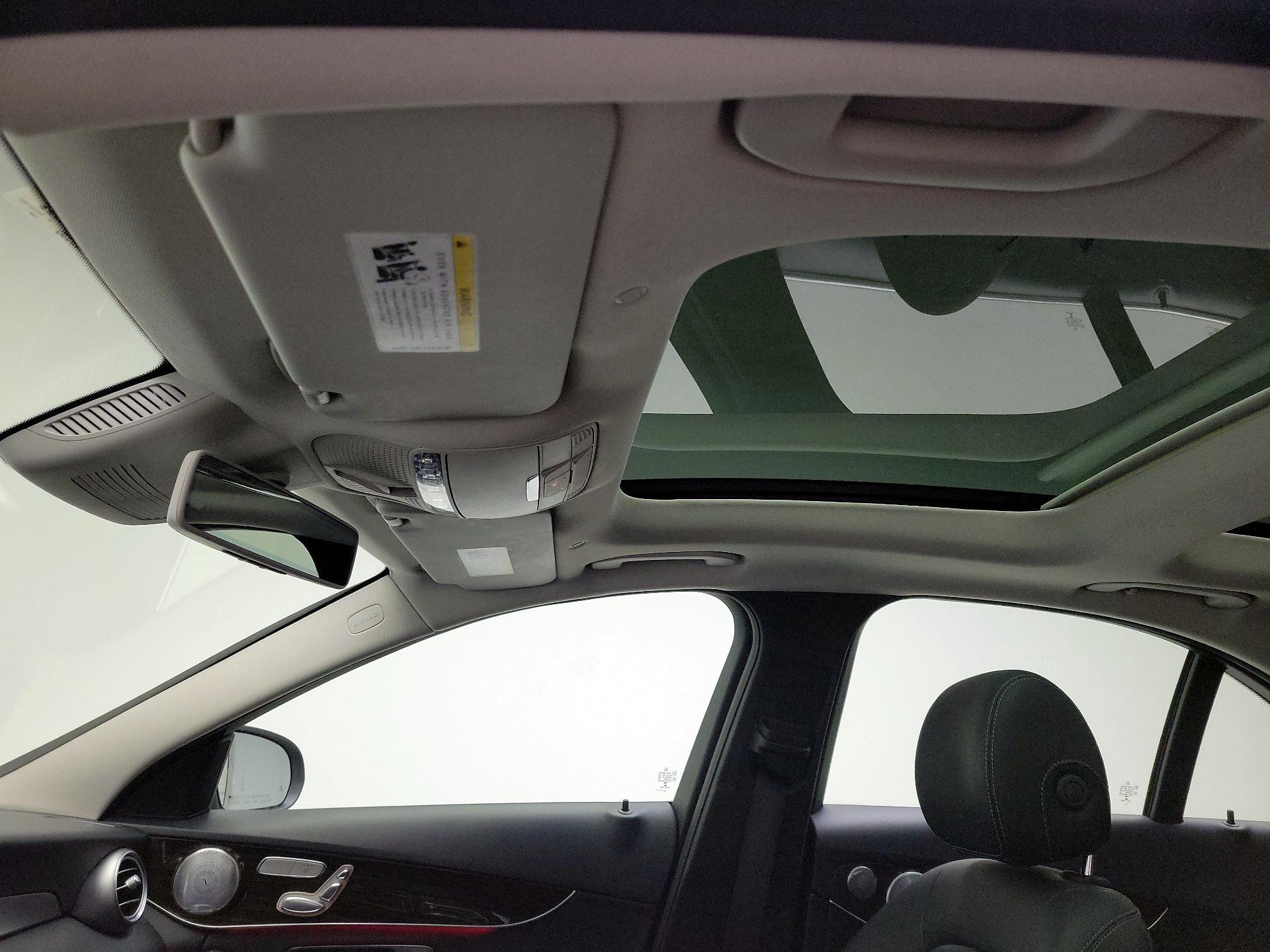 Thumbnail: 2020 Mercedes-Benz C-Class - 20