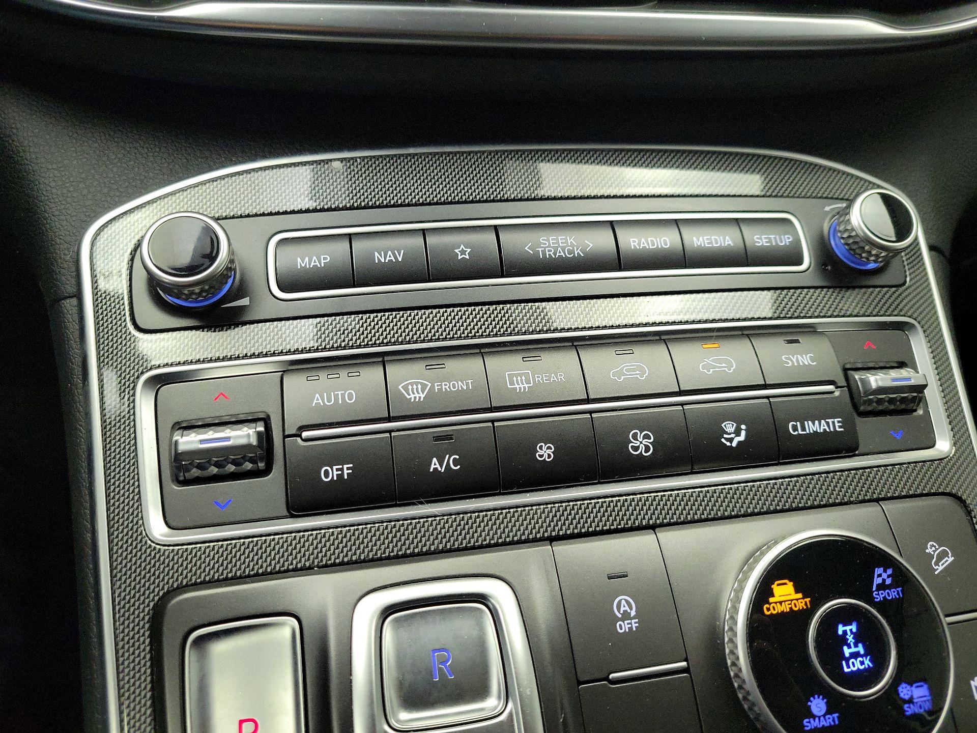 Thumbnail: 2023 Hyundai Santa Fe - 17