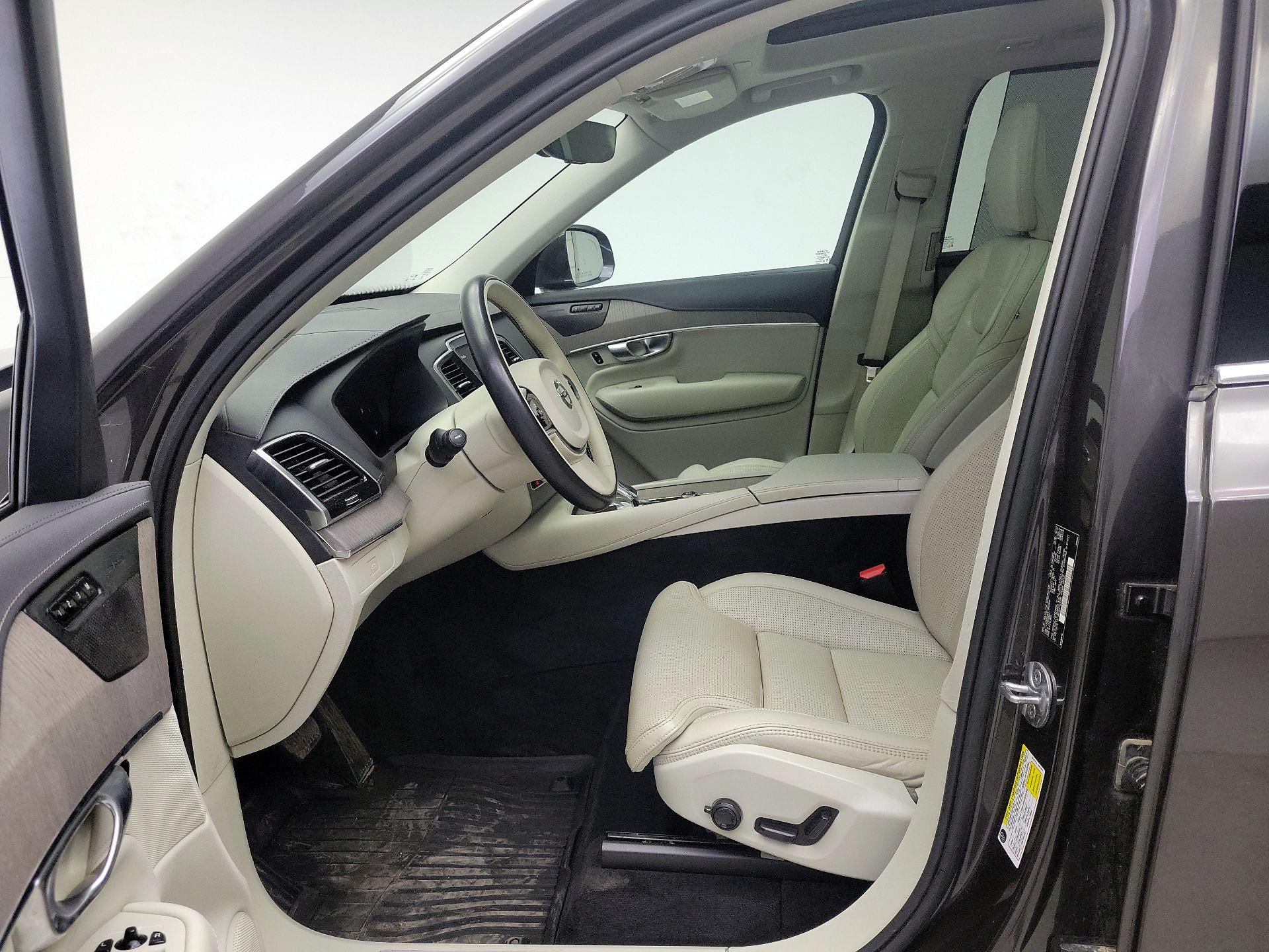 Thumbnail: 2023 Volvo XC90 - 11