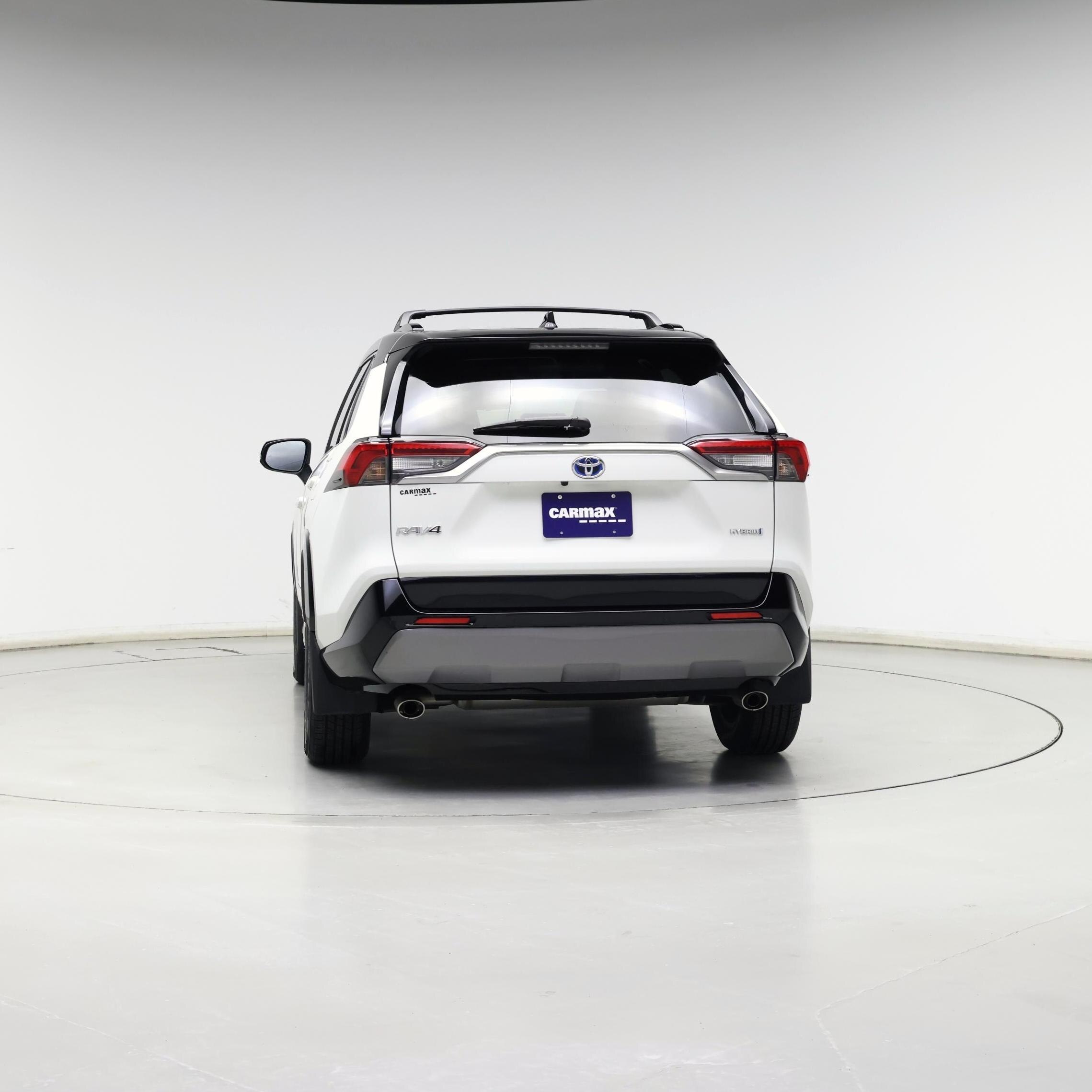 Thumbnail: 2021 Toyota RAV4 - 6