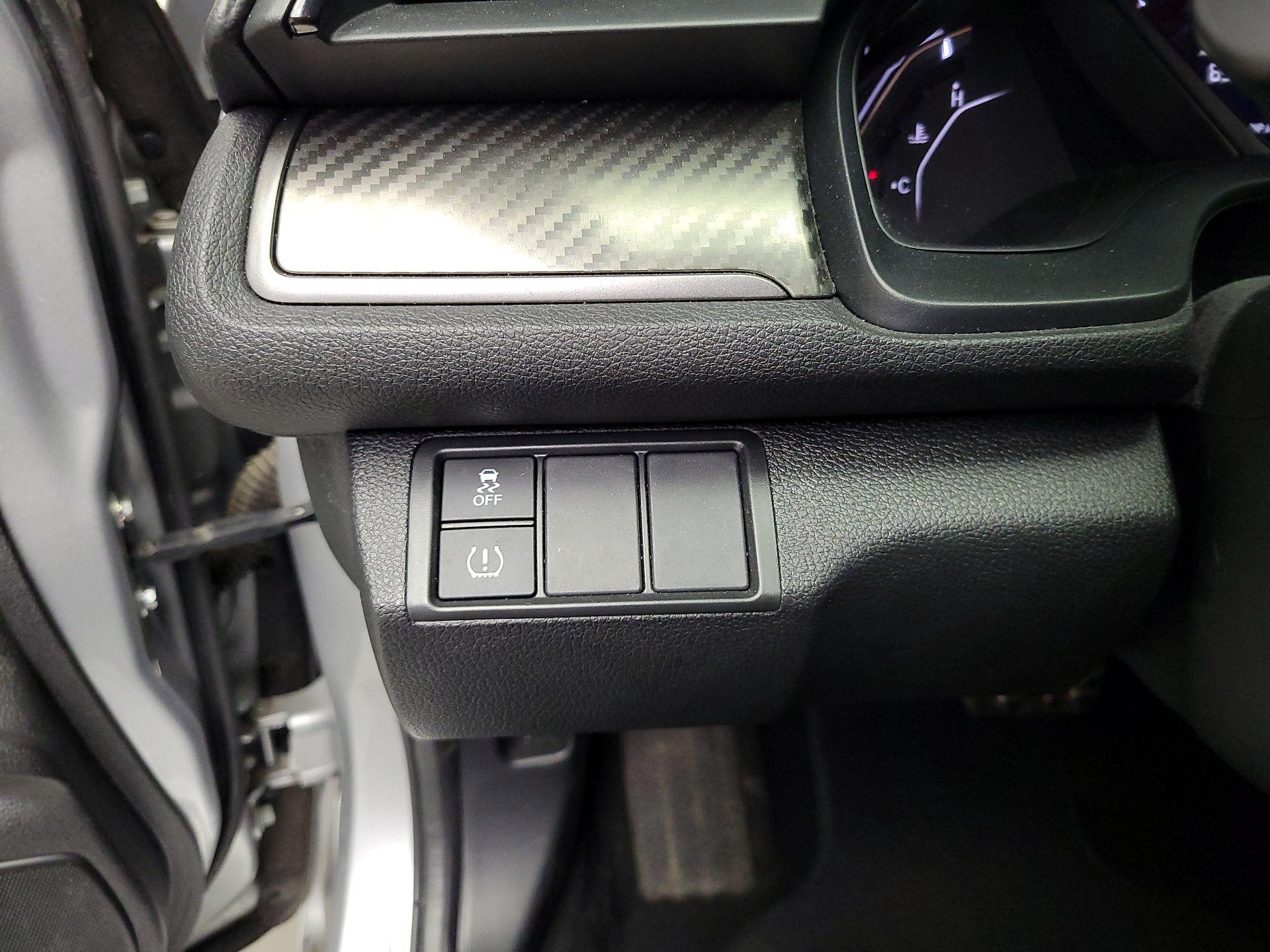 Thumbnail: 2018 Honda Civic - 13