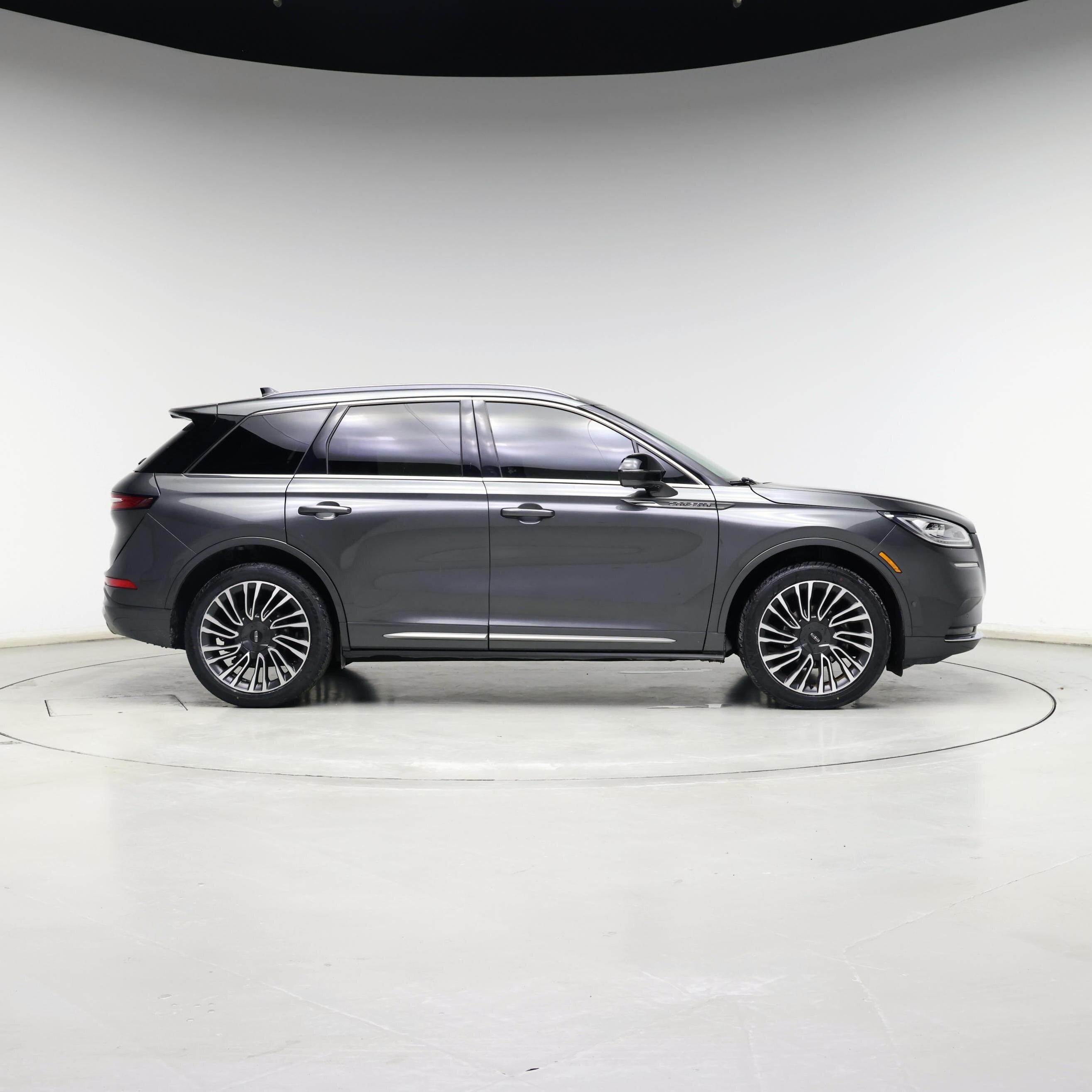 Thumbnail: 2020 Lincoln Corsair - 7