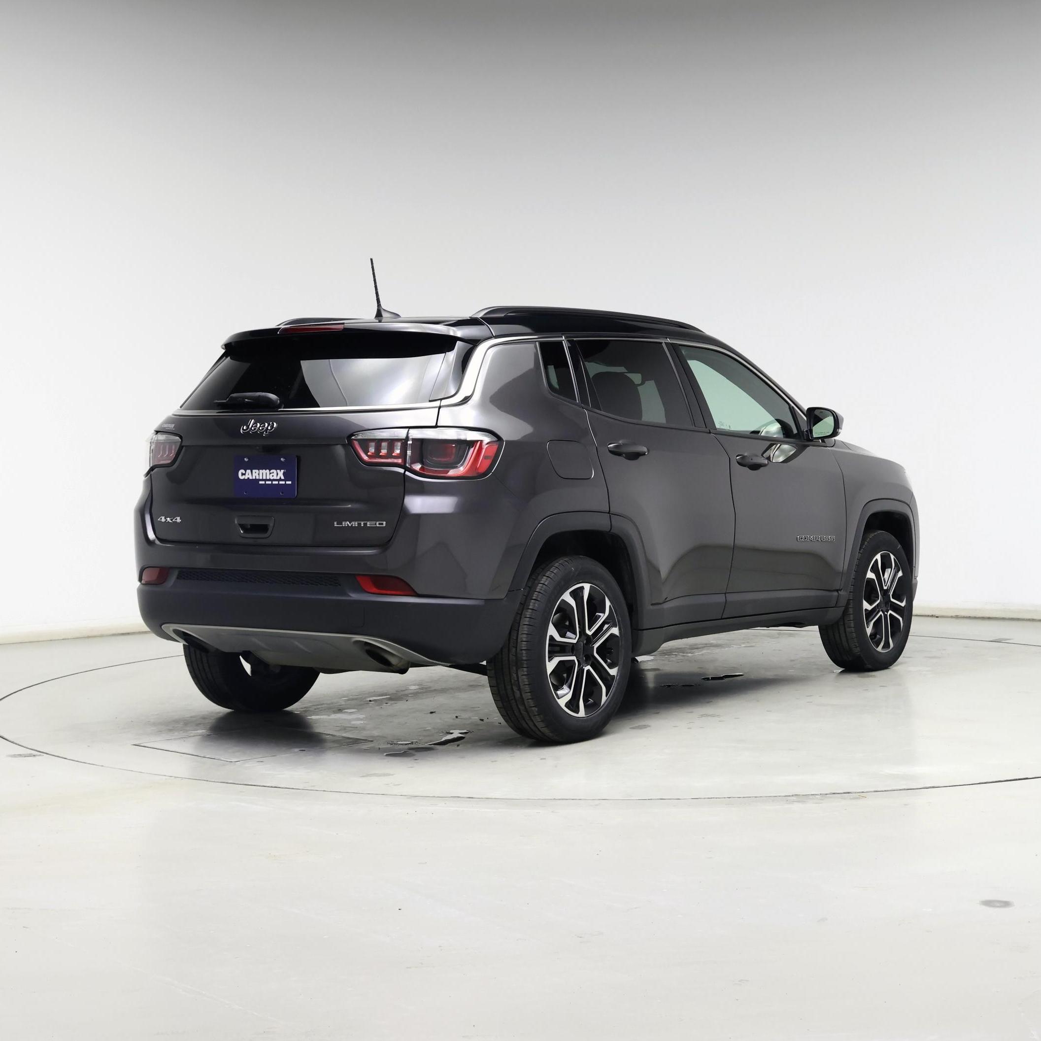 Thumbnail: 2023 Jeep Compass - 8