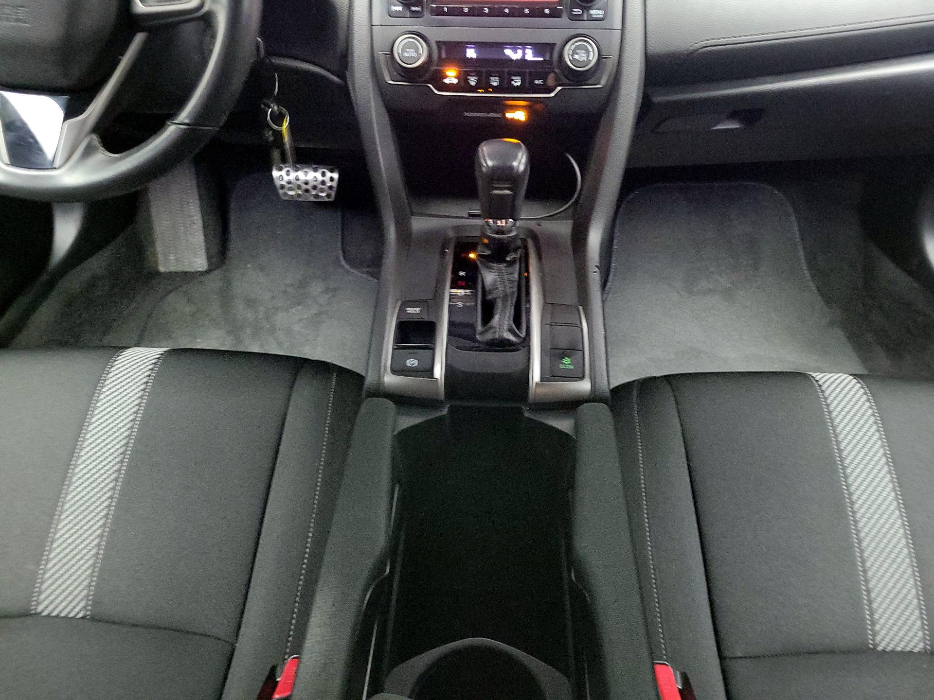 Thumbnail: 2019 Honda Civic - 17