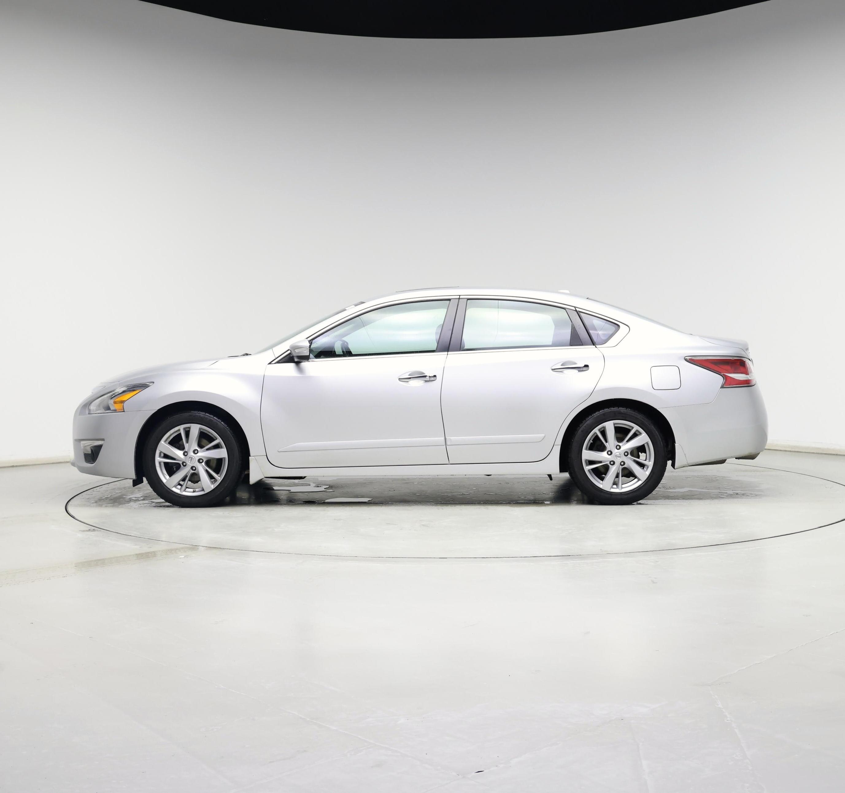Thumbnail: 2014 Nissan Altima - 3