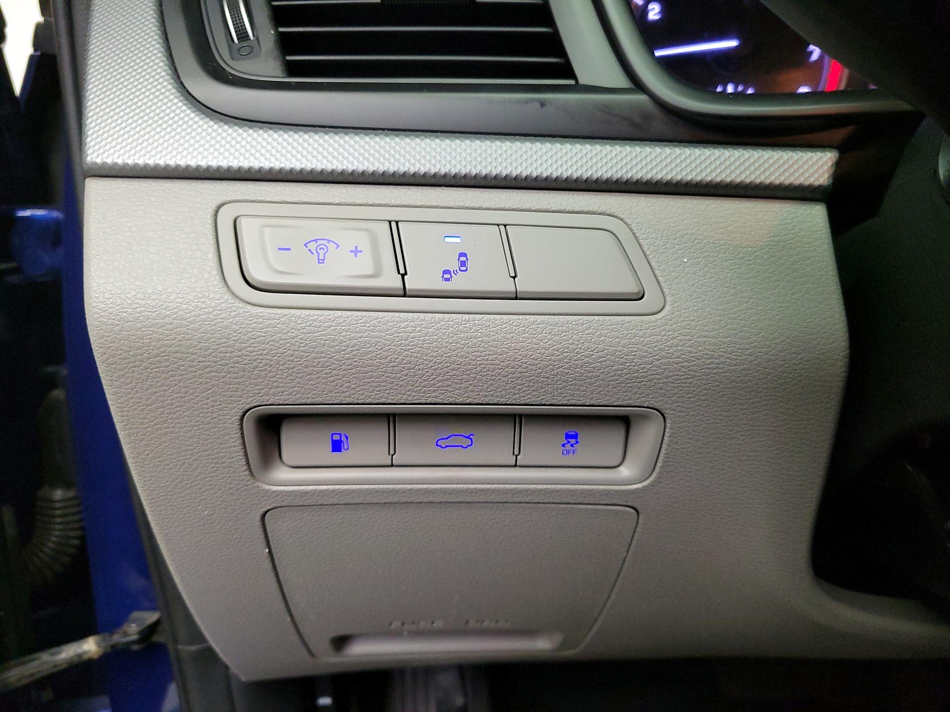 Thumbnail: 2018 Hyundai Sonata - 13