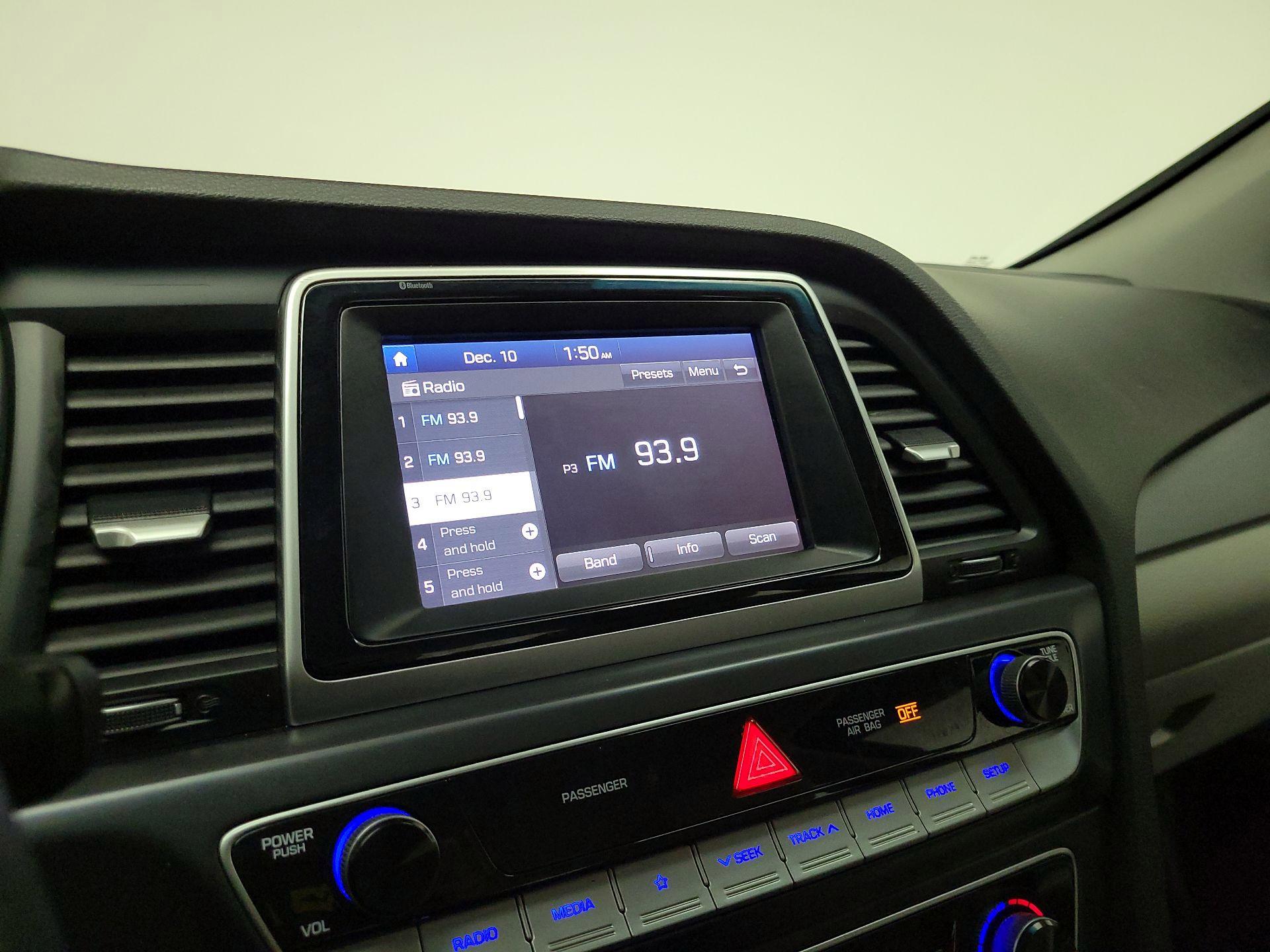 Thumbnail: 2018 Hyundai Sonata - 15