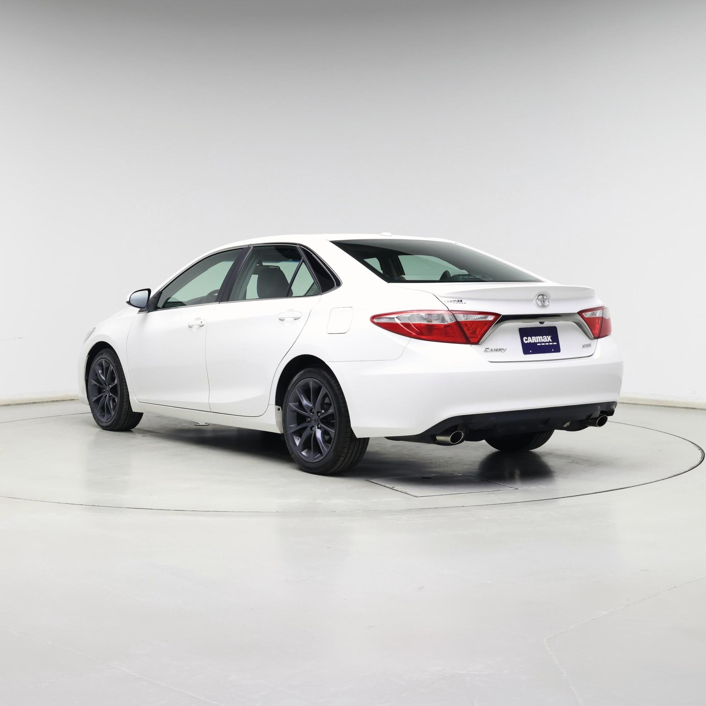 Thumbnail: 2016 Toyota Camry - 2