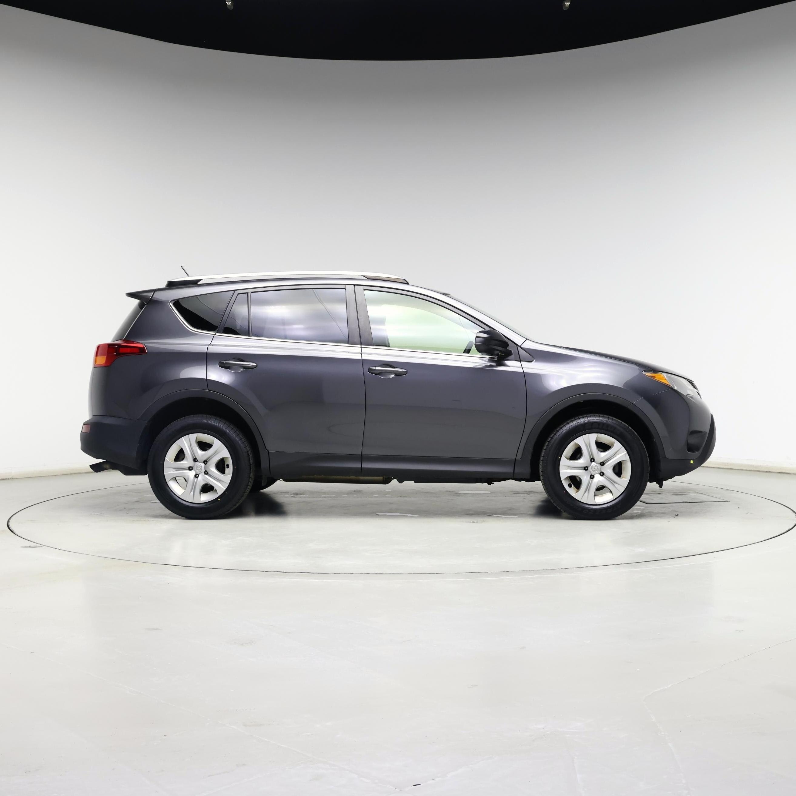 Thumbnail: 2015 Toyota RAV4 - 7