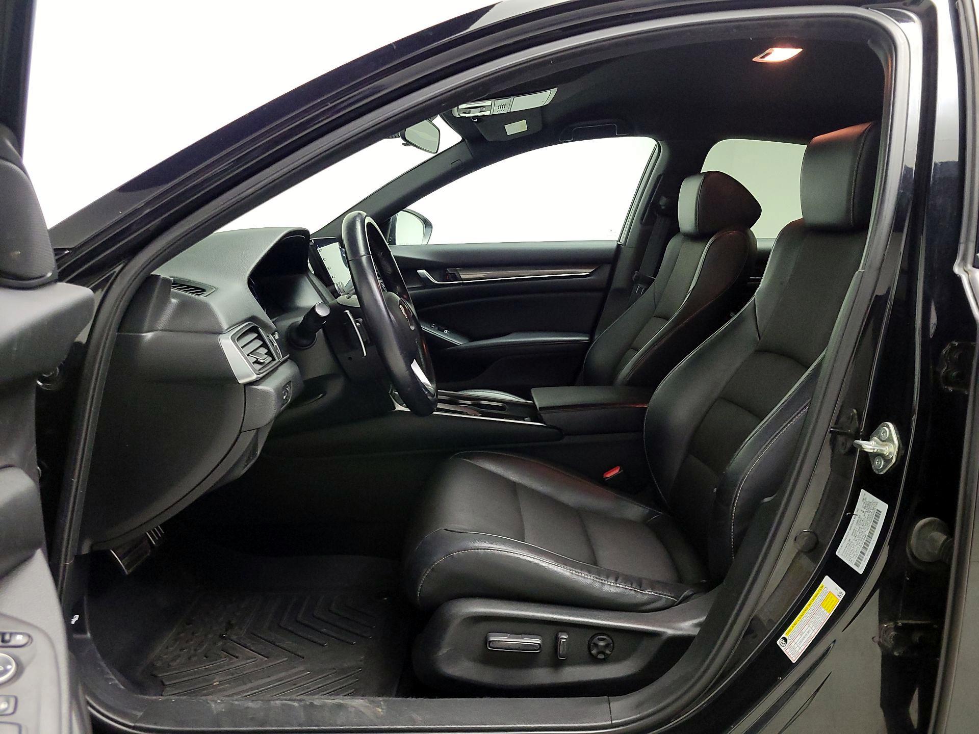 Thumbnail: 2018 Honda Accord - 11