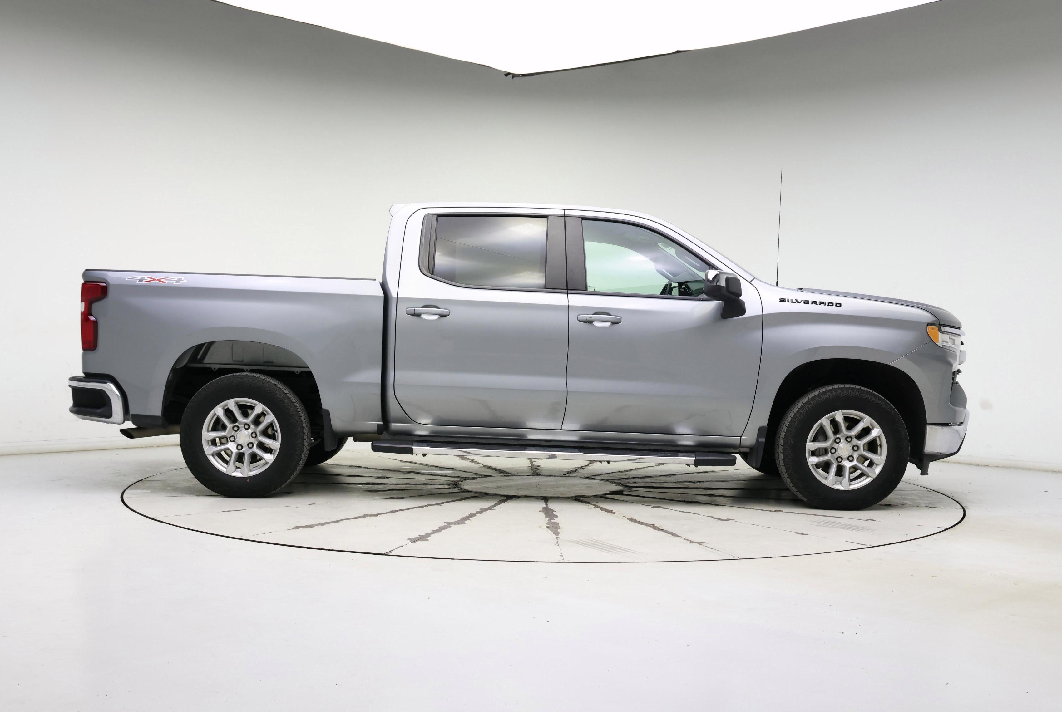 Thumbnail: 2023 Chevrolet Silverado 1500 - 7