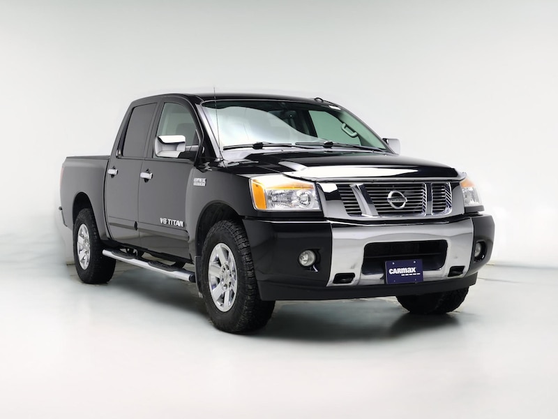 2014 Nissan Titan SV -
                  Schaumburg, IL