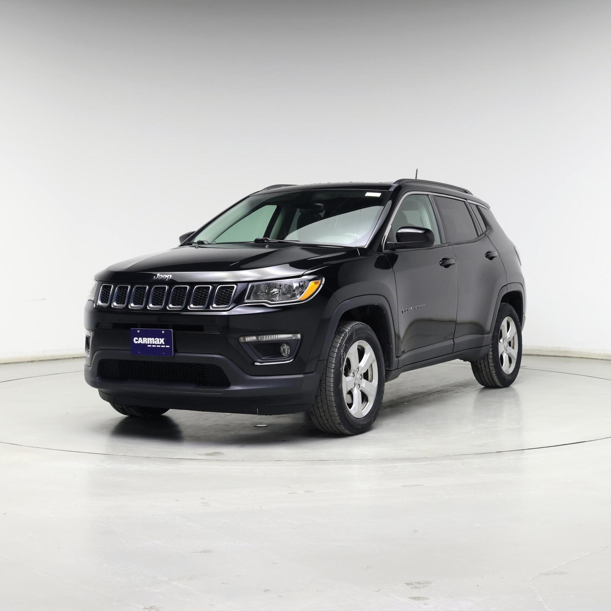 Thumbnail: 2017 Jeep Compass - 4