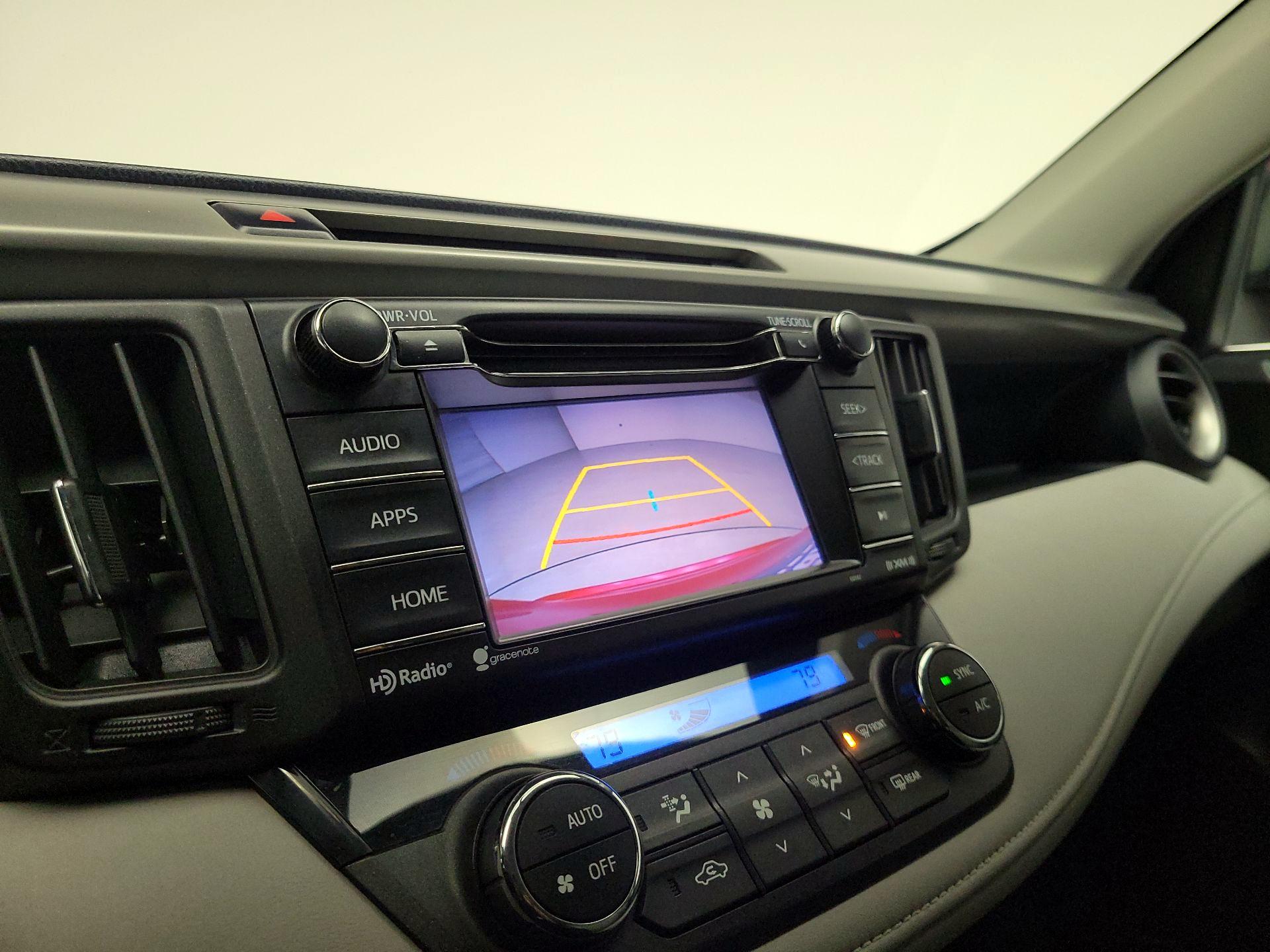 Thumbnail: 2016 Toyota RAV4 - 14