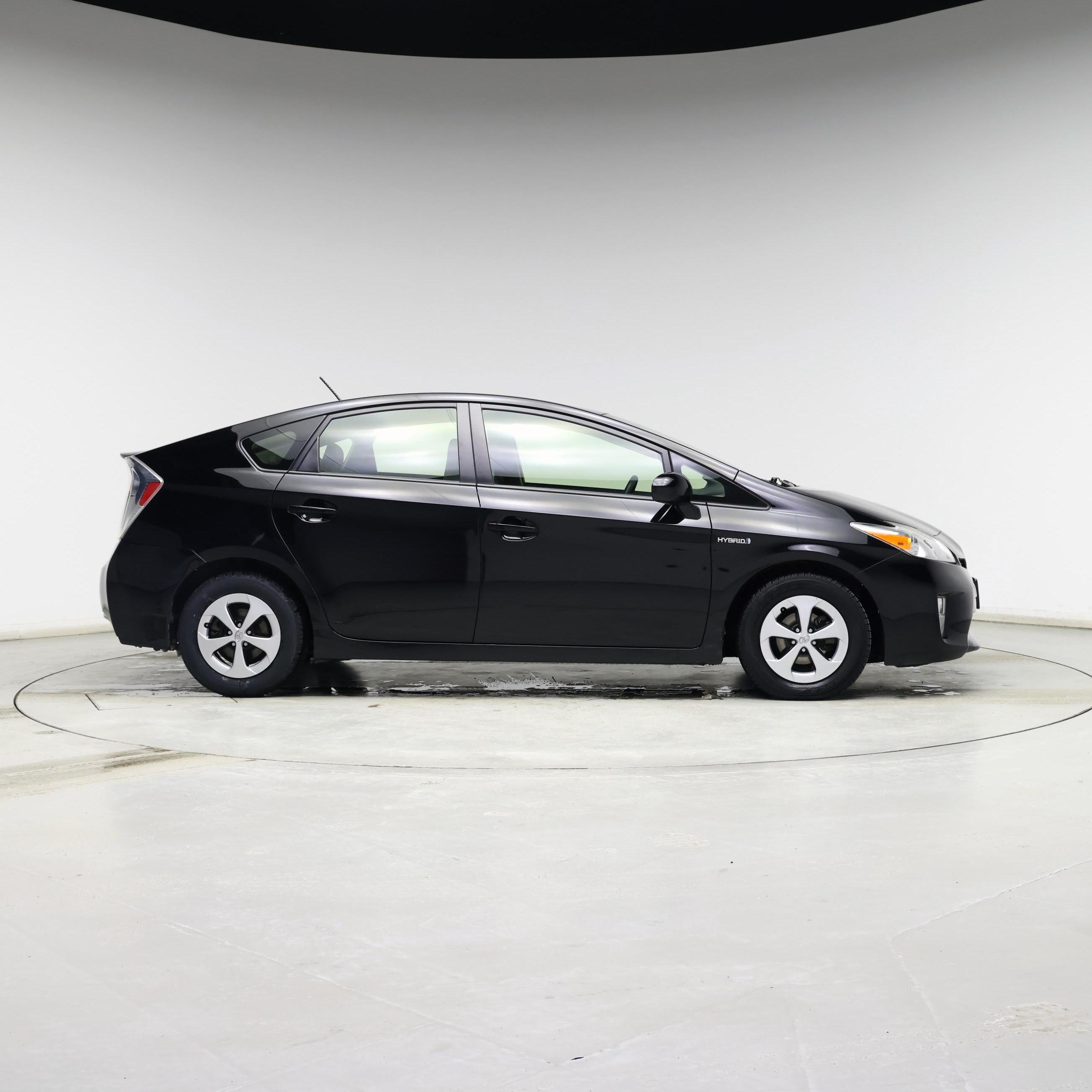 Thumbnail: 2014 Toyota Prius - 7