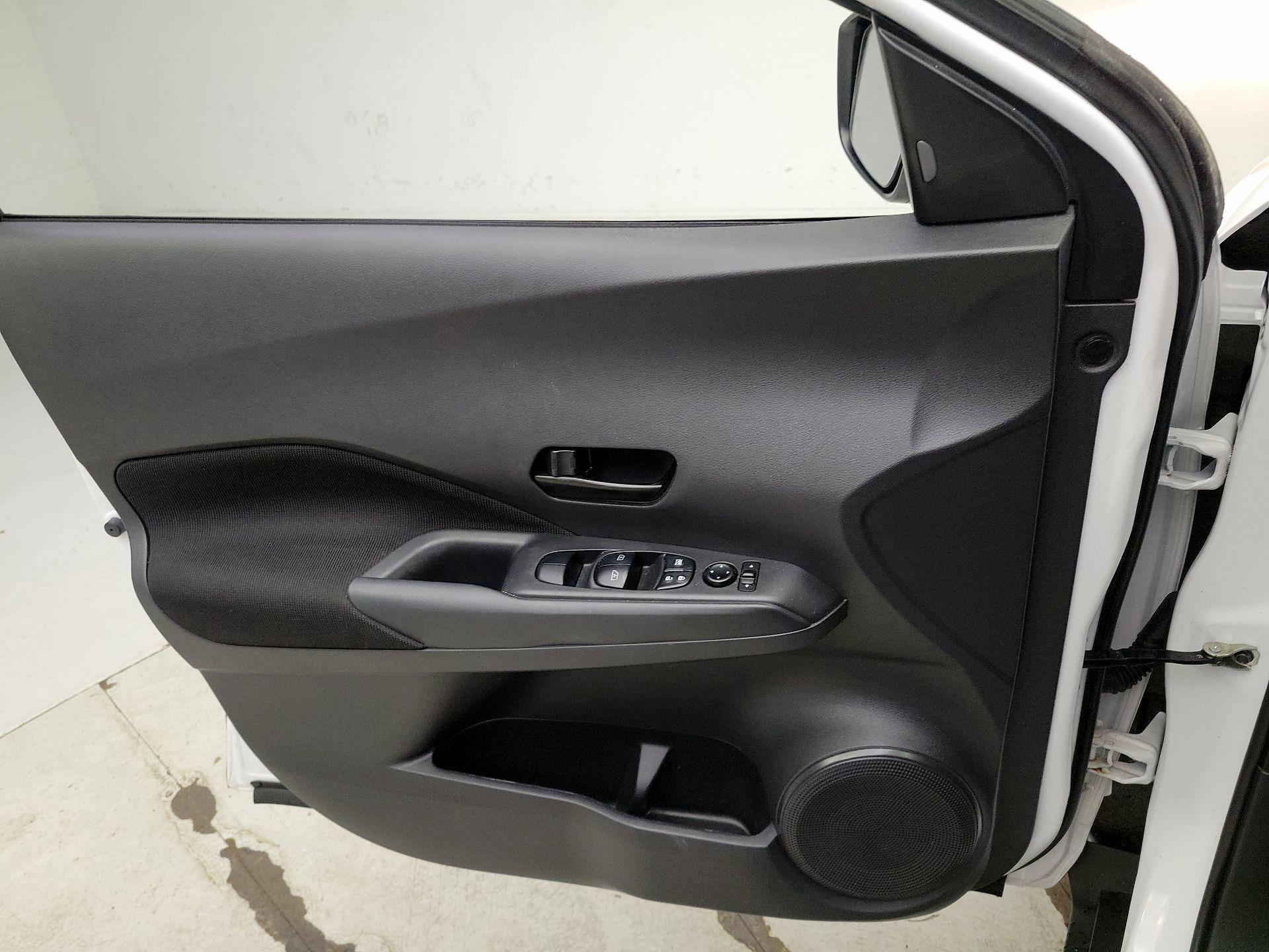 Thumbnail: 2022 Nissan Kicks - 12