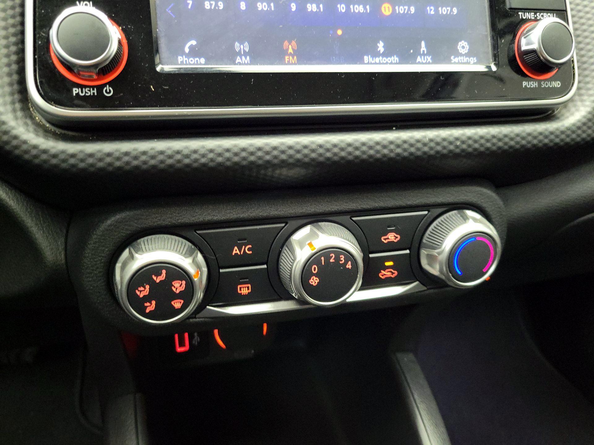 Thumbnail: 2022 Nissan Kicks - 16