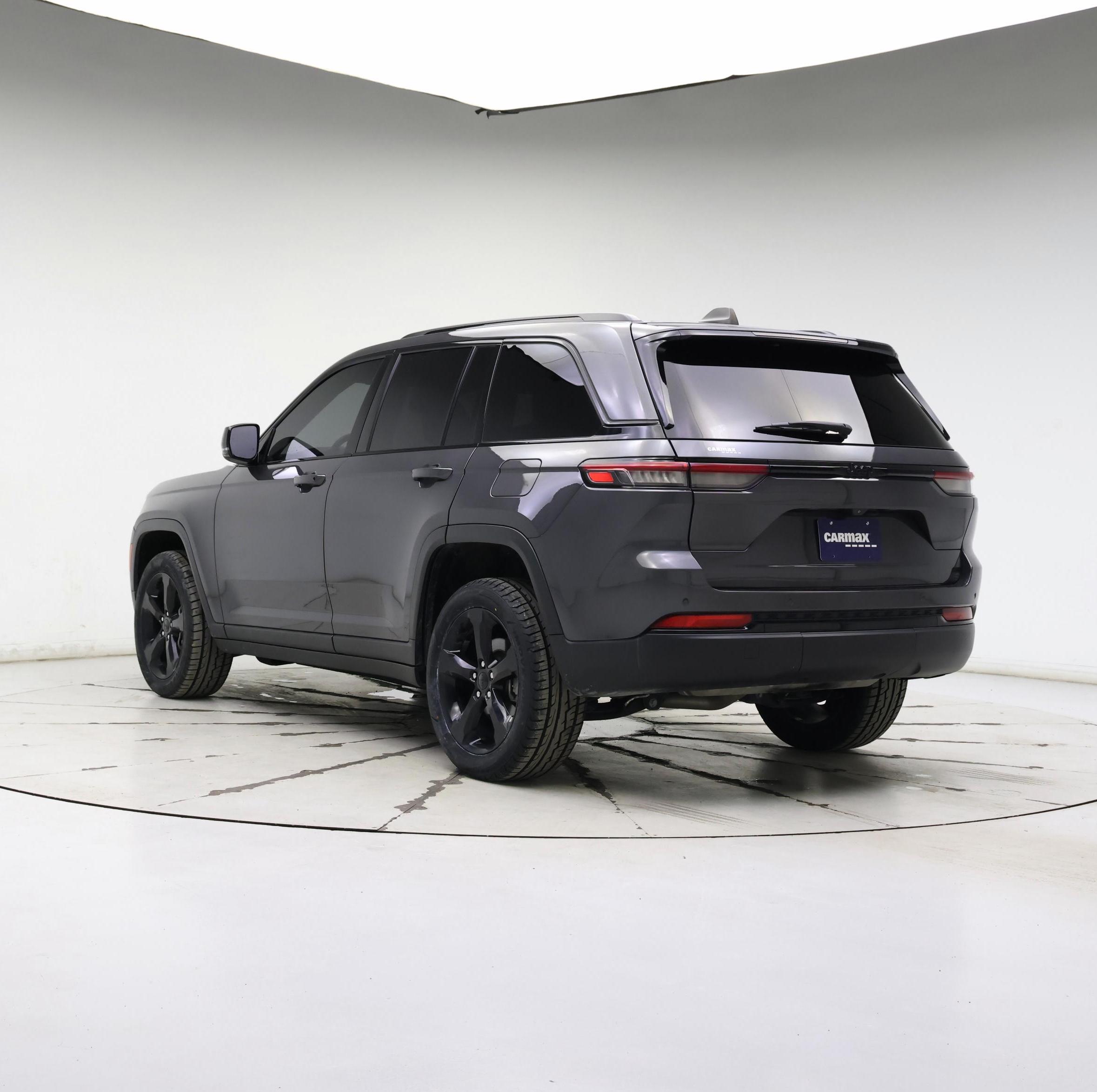 Thumbnail: 2023 Jeep Grand Cherokee - 2