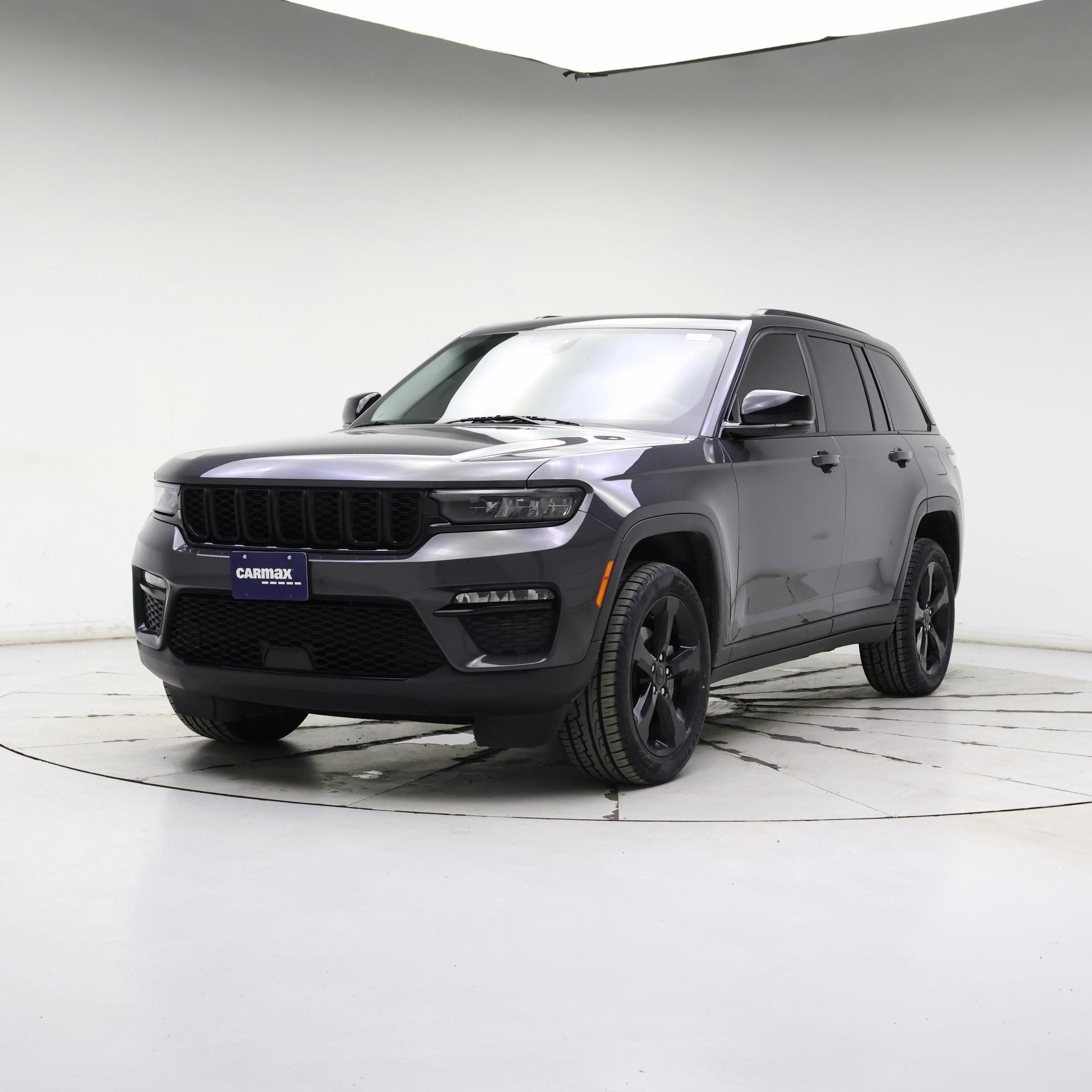 Thumbnail: 2023 Jeep Grand Cherokee - 4